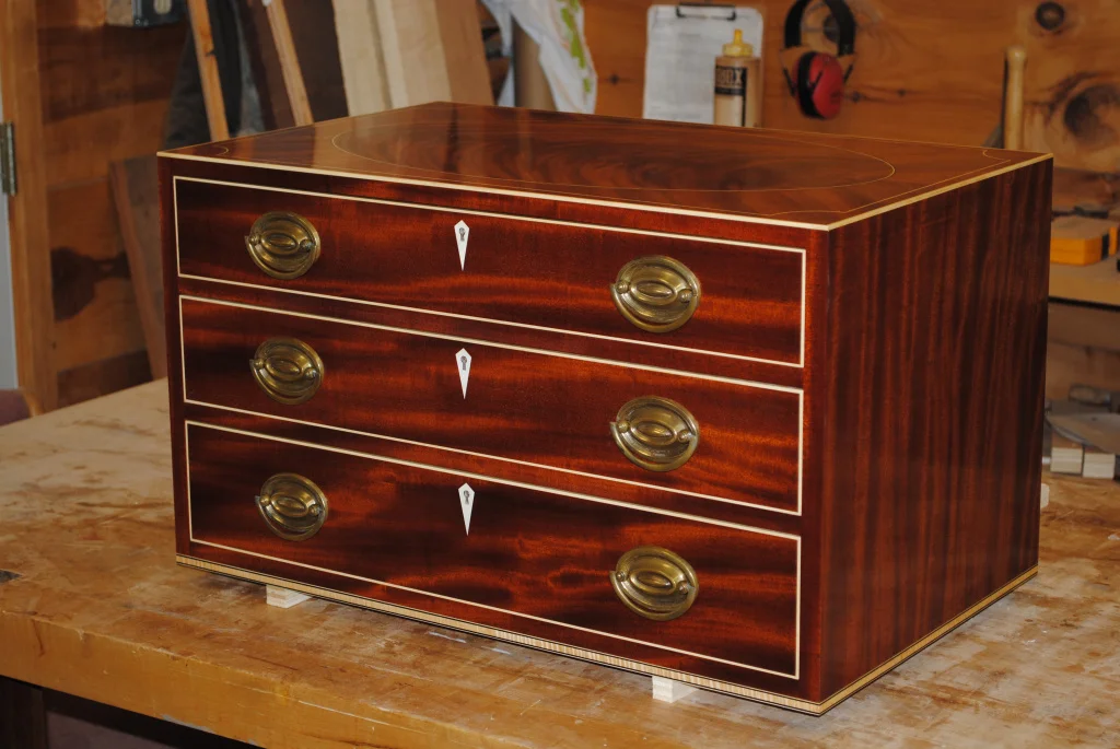 Federal style chest
