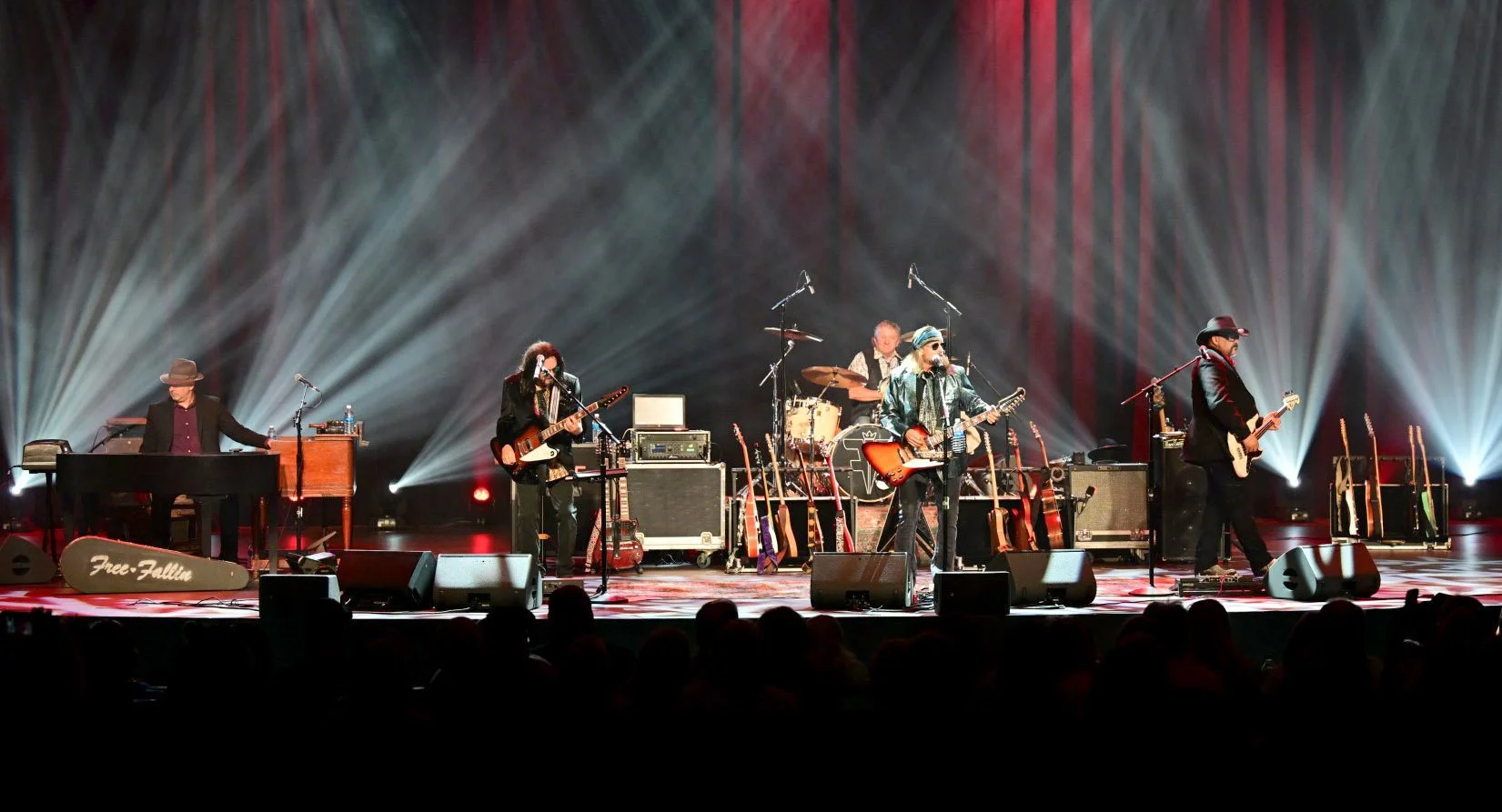 stage shot2.jpg