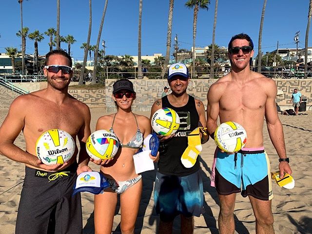 And the winners of the 6th annual 4DFours are.... (if I didn&rsquo;t tag you please DM me and I will edit it) Thanks for all of your support and your Saturday! .
.
#manhattanbeach #hermosabeach #avp #p1440 @vibevolleyballlab @southbayvolleyball @cbva