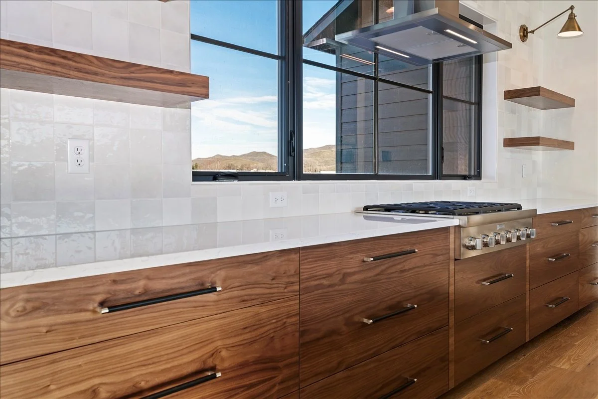 19-Kitchen.jpg