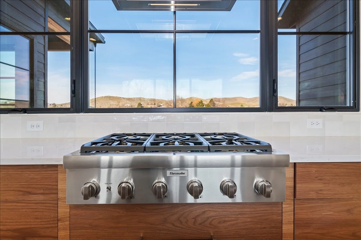 21-Kitchen.jpg