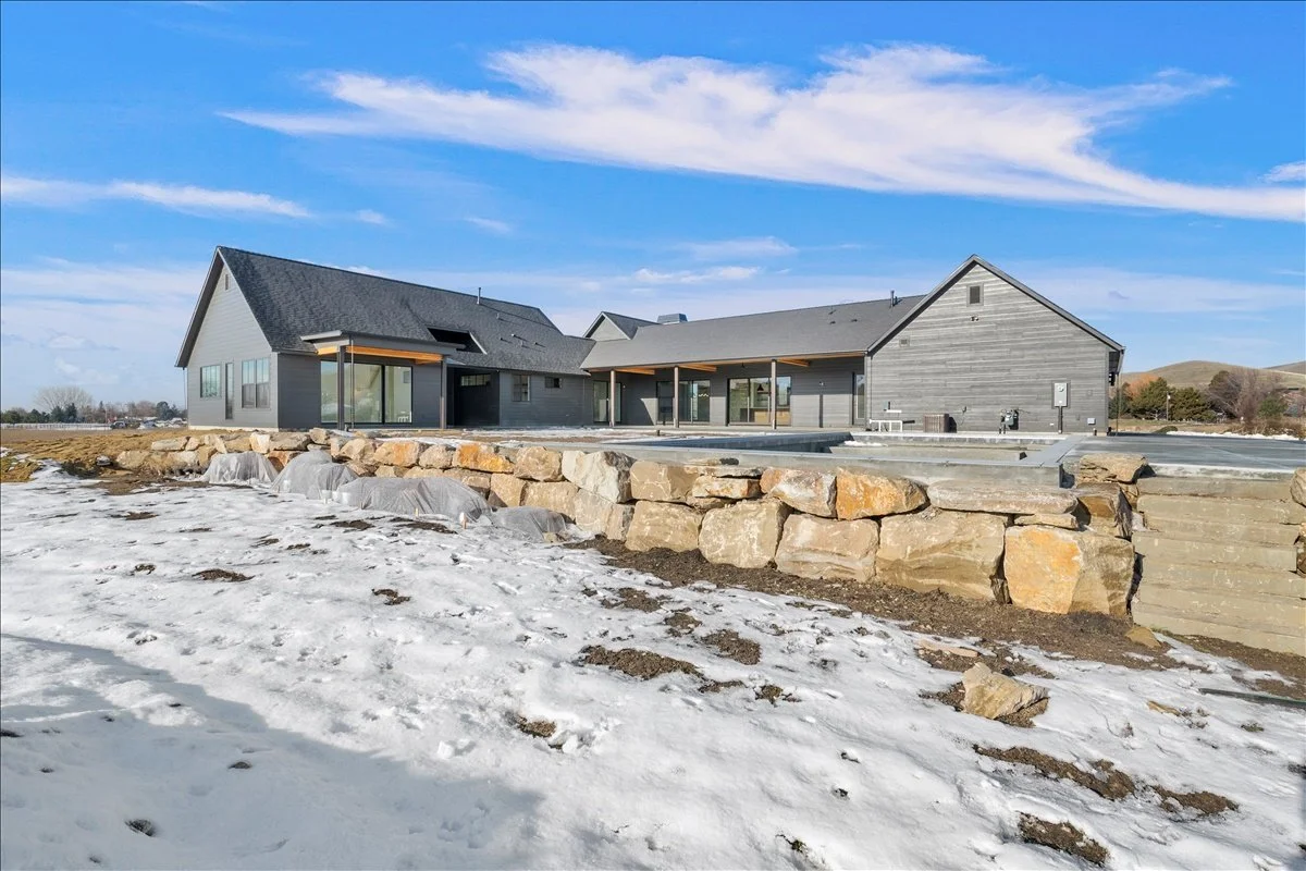 55-Exterior View.jpg