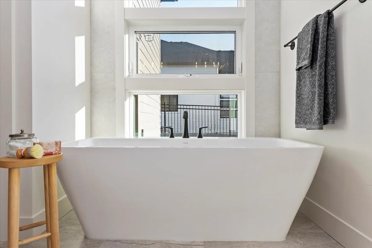 13-9793 S. Peregrine Falcon Ave_004.jpg