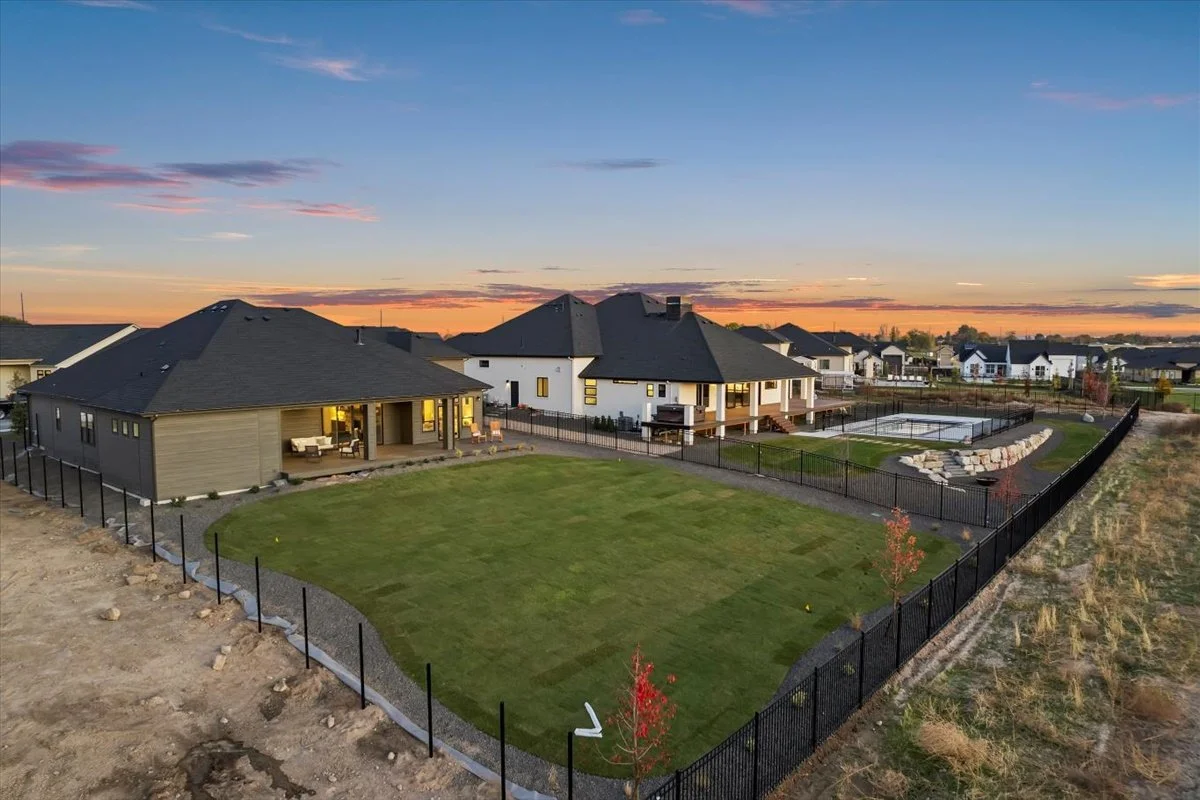 57-9793 S. Peregrine Falcon Ave_011.jpg