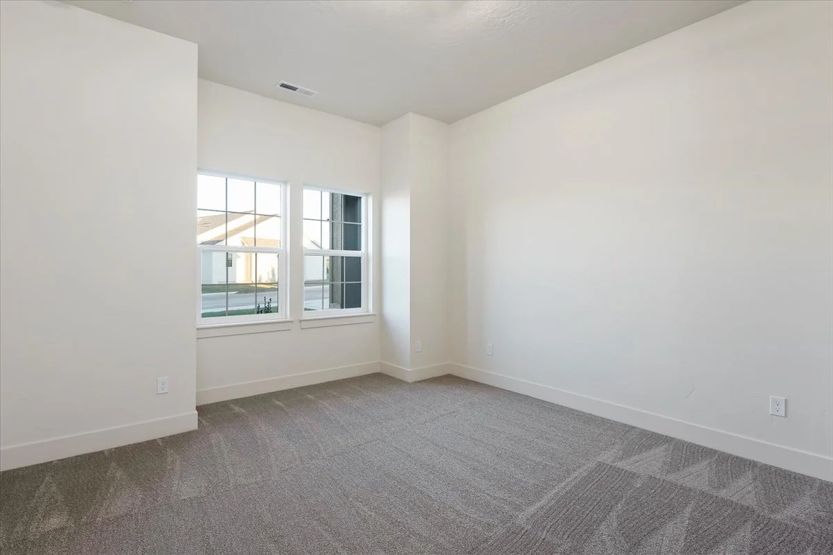 33-9793 S. Peregrine Falcon Ave_023.jpg