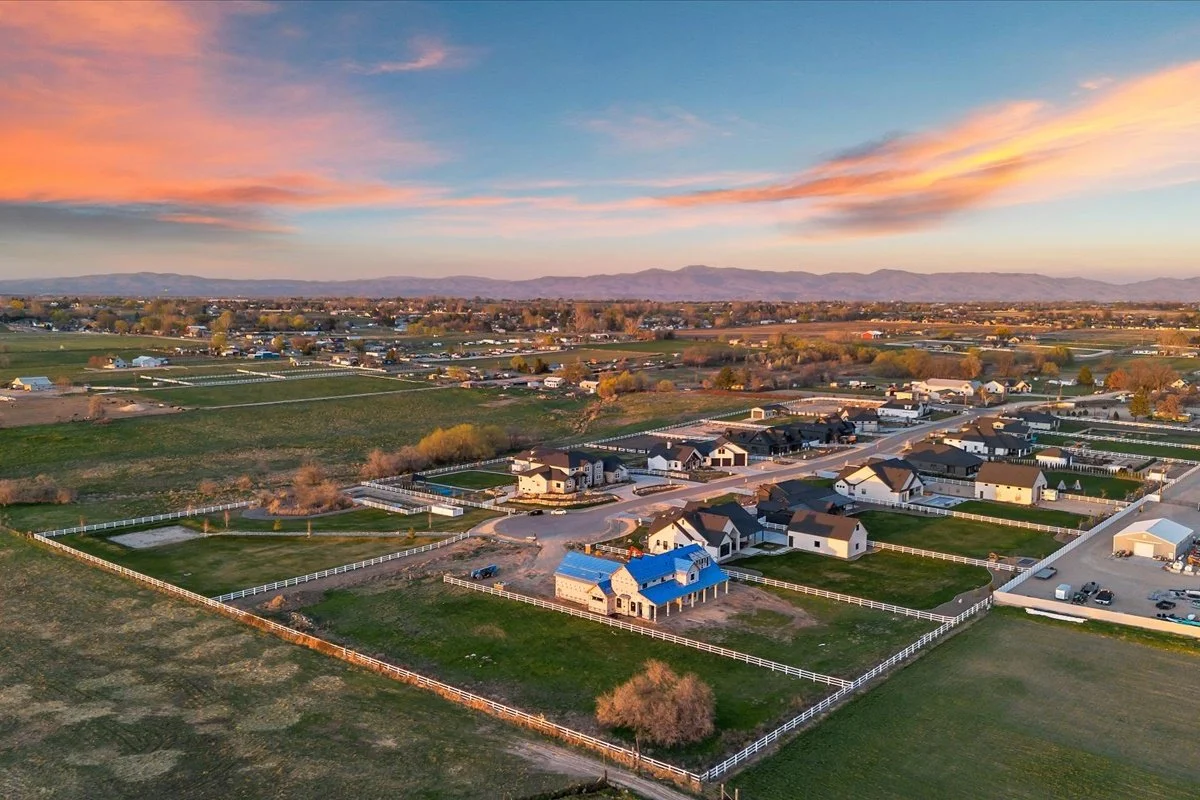 09-5909 E Greenhill St_013.jpg