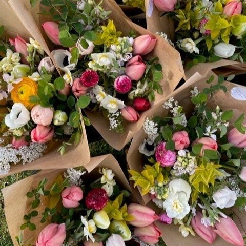 Spring+bouquets.jpg