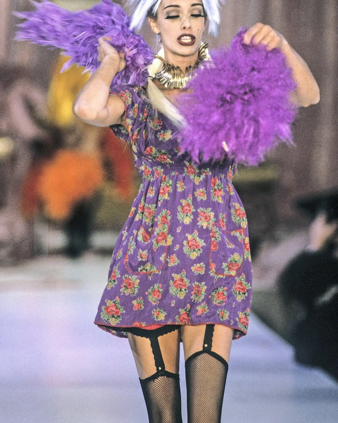 TBT 1990&rsquo;s September reminds me of fashion week all around the world. NYC, London, Milan, Paris. The pressure is on to launch, deliver, and celebrate. I had fun during these intense weeks and especially in NYC, Betsey Johnsson one of my favorit