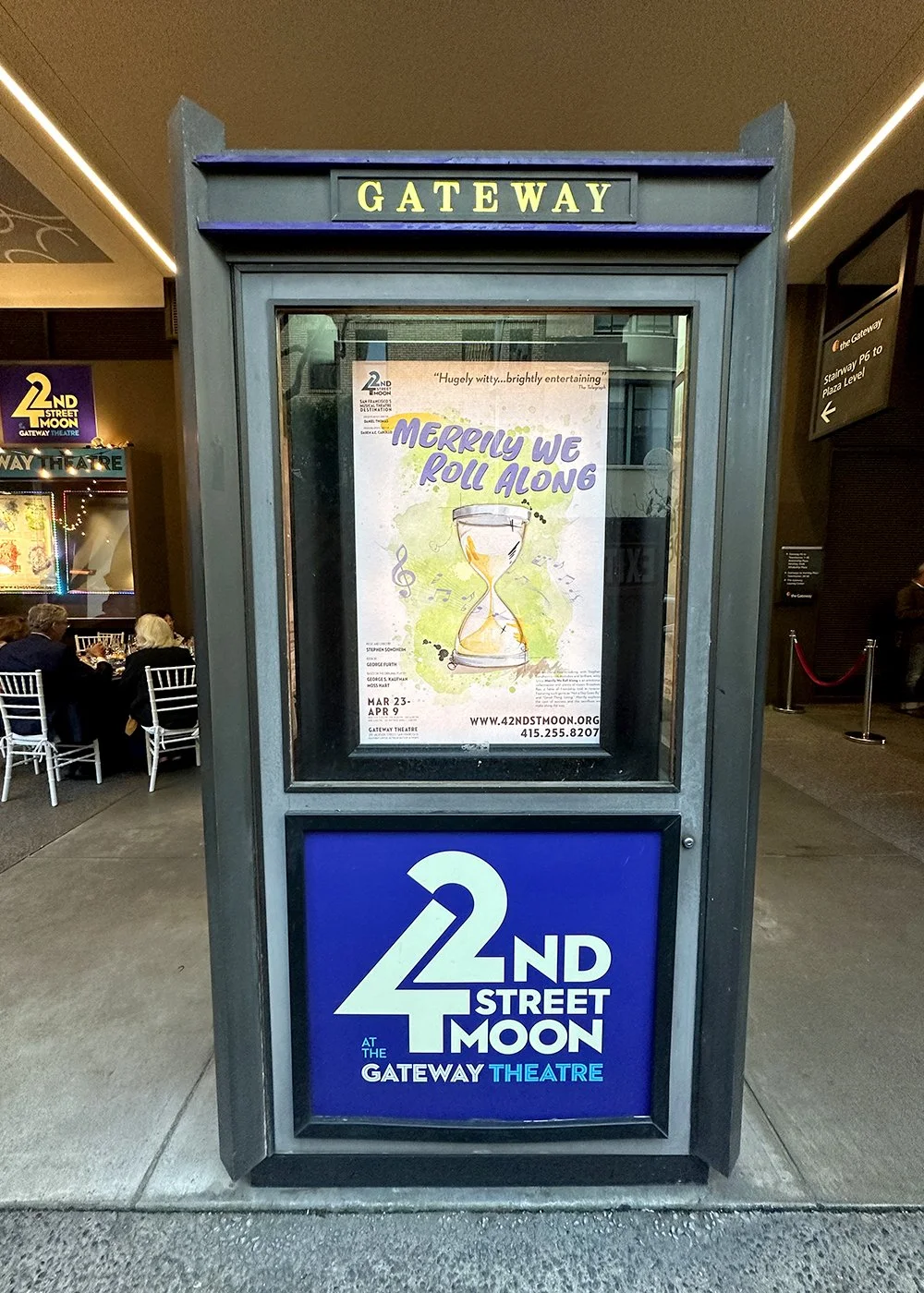 viz_2023-2023_Kiosk_Merrily.jpg