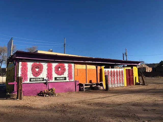 New Mexico var en veldig bra overraskelse. Jeg har blitt planleggingslat og visste absolutt ingenting. M&aring; passe meg for ikke &aring; g&aring; p&aring; en cowboyst&oslash;velsmell (en cowboysmell hadde kanskje v&aelig;rt noe). Har lyst p&aring; 
