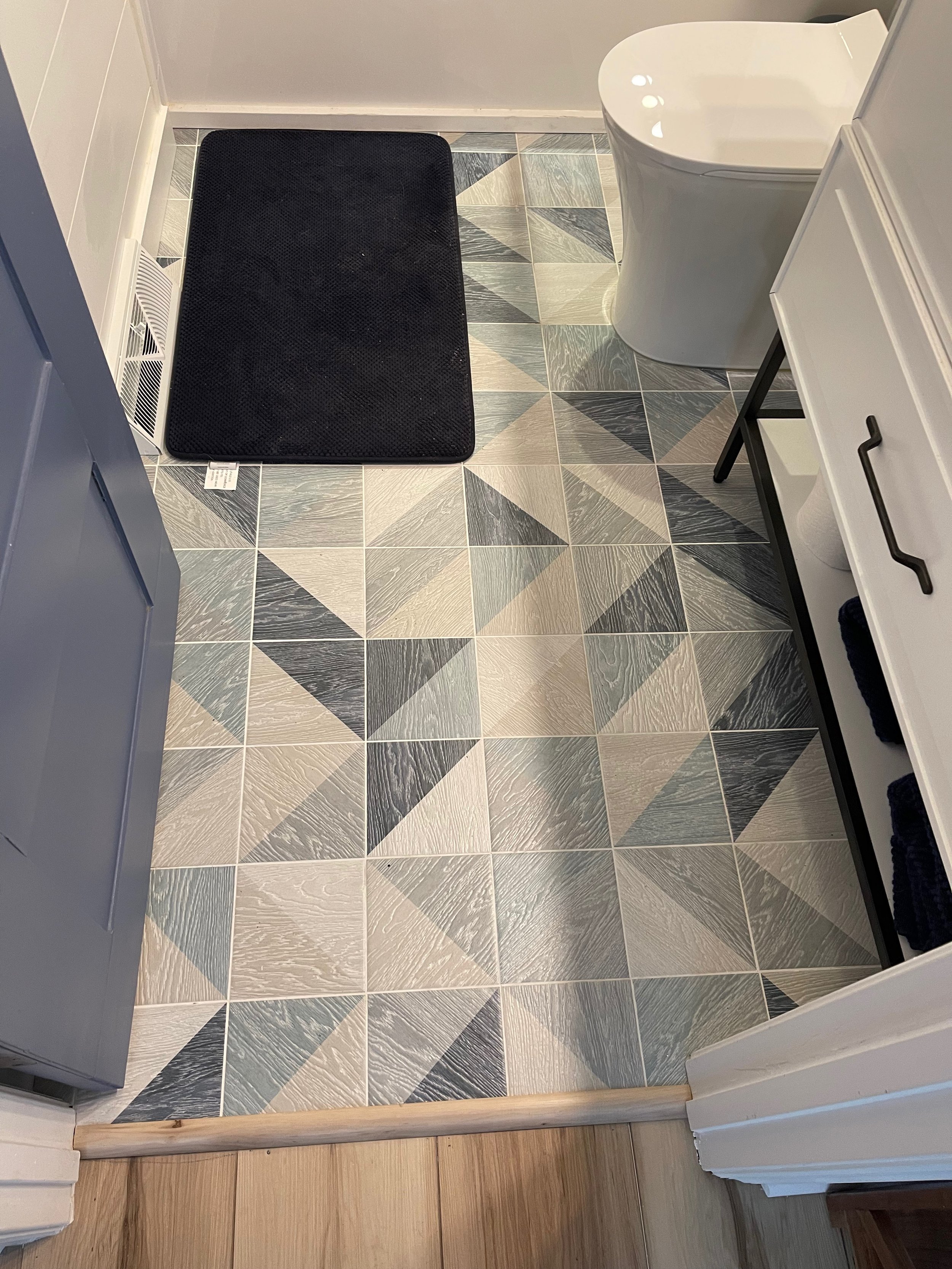 Flooring Store Ontario thumbnail