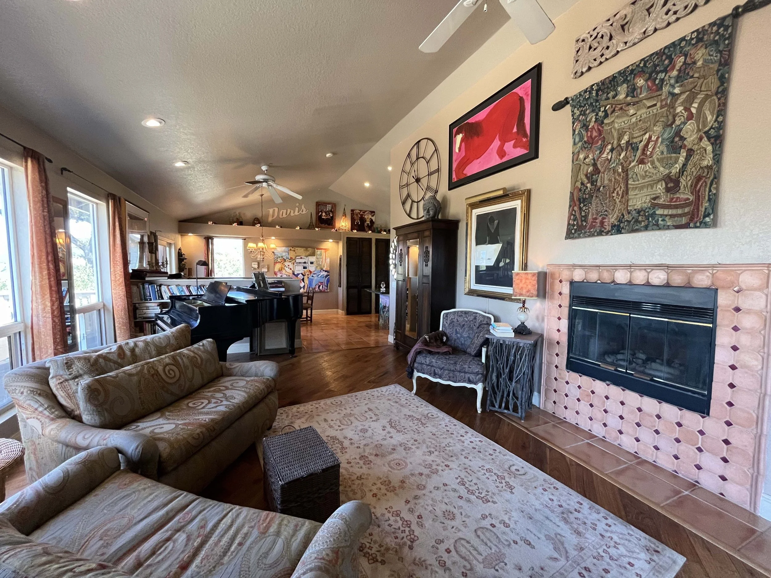 living rm.jpg