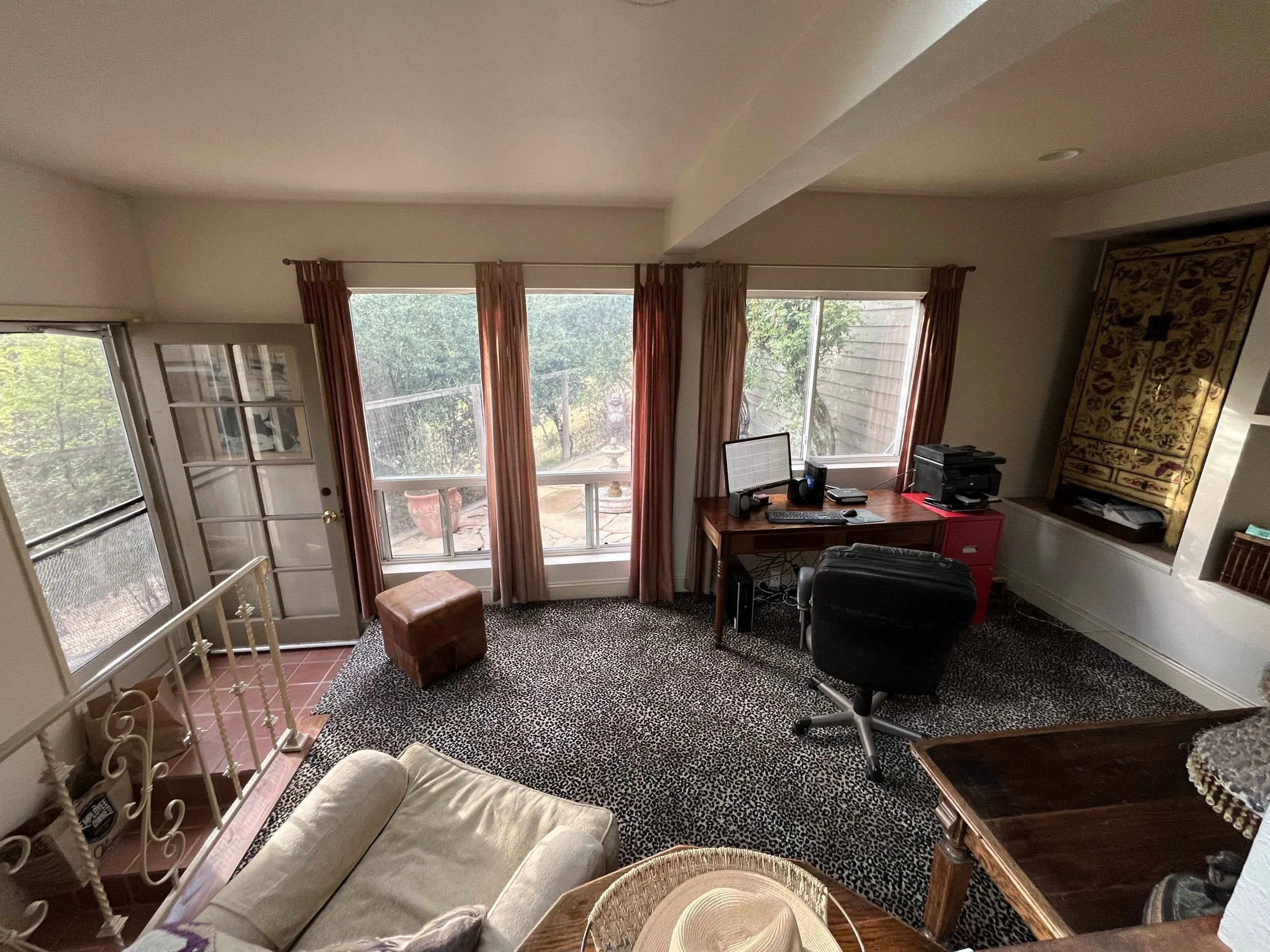 office f:stairs.jpg