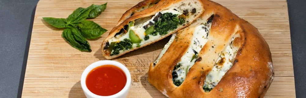 traditiona-favorites-salspizzerias-banner.jpg