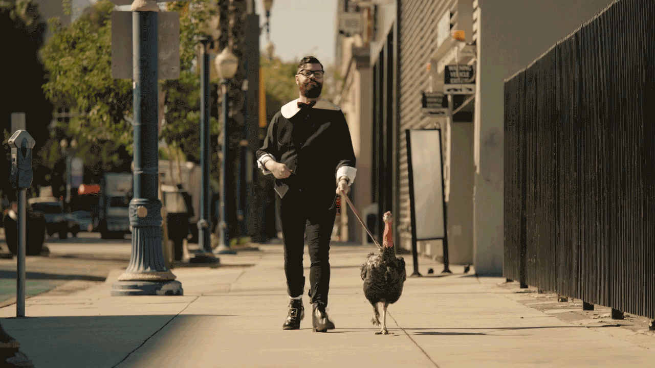 Artisanal-Hipster-Pilgrim_Turkey-Walk.gif