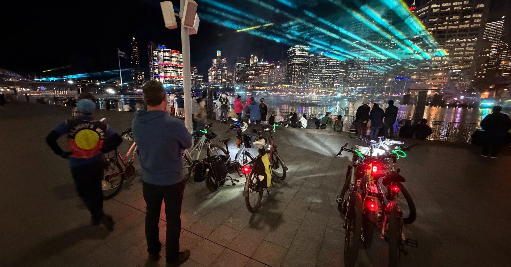 From our experiences, riding to Vivid and between precincts was both effective and safe, done with the right mindset.
We deliberately chose quieter weeknights, which made a big difference. We haven&rsquo;t tested this on a busy weekend, when even wal