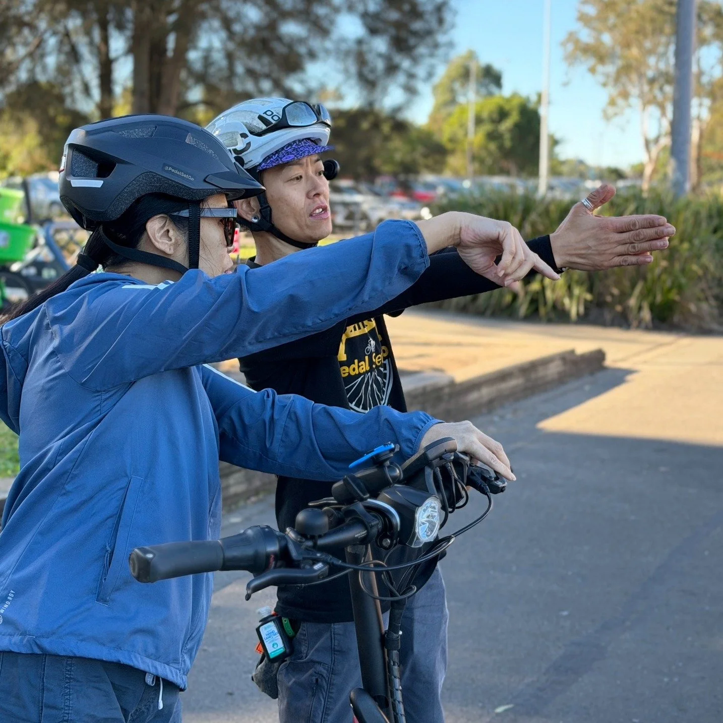 Coming on a guided ride isn't about keeping up.

It's about feeling comfortable.

We ride at a social pace, stop regularly, share local knowledge and create opportunities for people to ask questions along the way.

Some people join to discover new pl