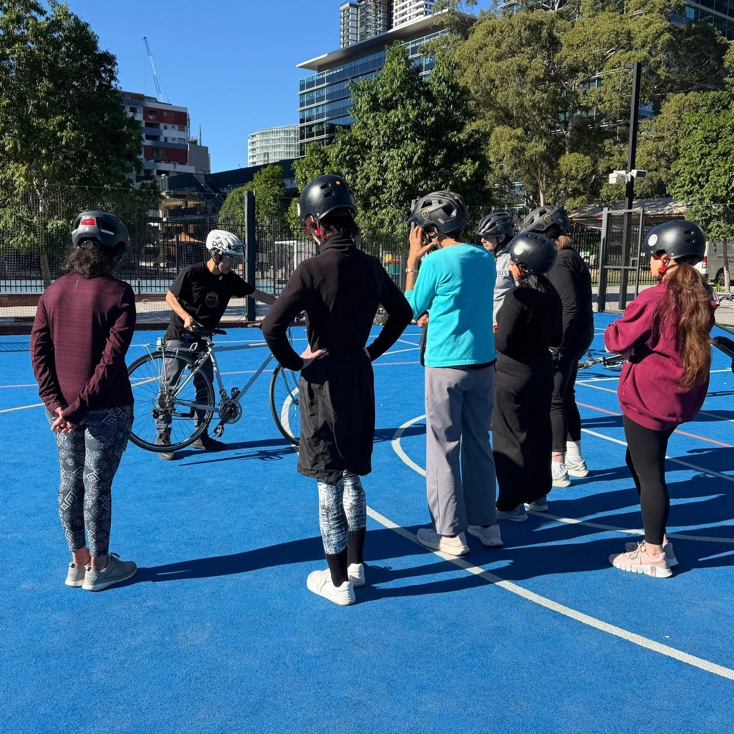 YOUR SADDLE LOOKS TOO LOW&hellip;
Sometimes it is.
And sometimes that&rsquo;s exactly the point.
When we&rsquo;re teaching somebody to ride, helping somebody return to riding after a long break, or working in a stop-start environment, we may delibera