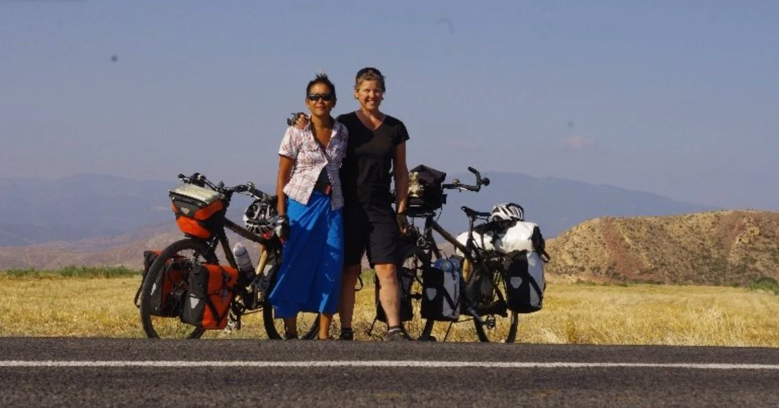 We built our bikes. Then we rode them home.

Before Pedal Set Go, Li and Jules built their own bamboo bikes... and rode them from London to Sydney.

We weren&rsquo;t professional bike builders. We weren&rsquo;t elite cyclists setting out to break rec