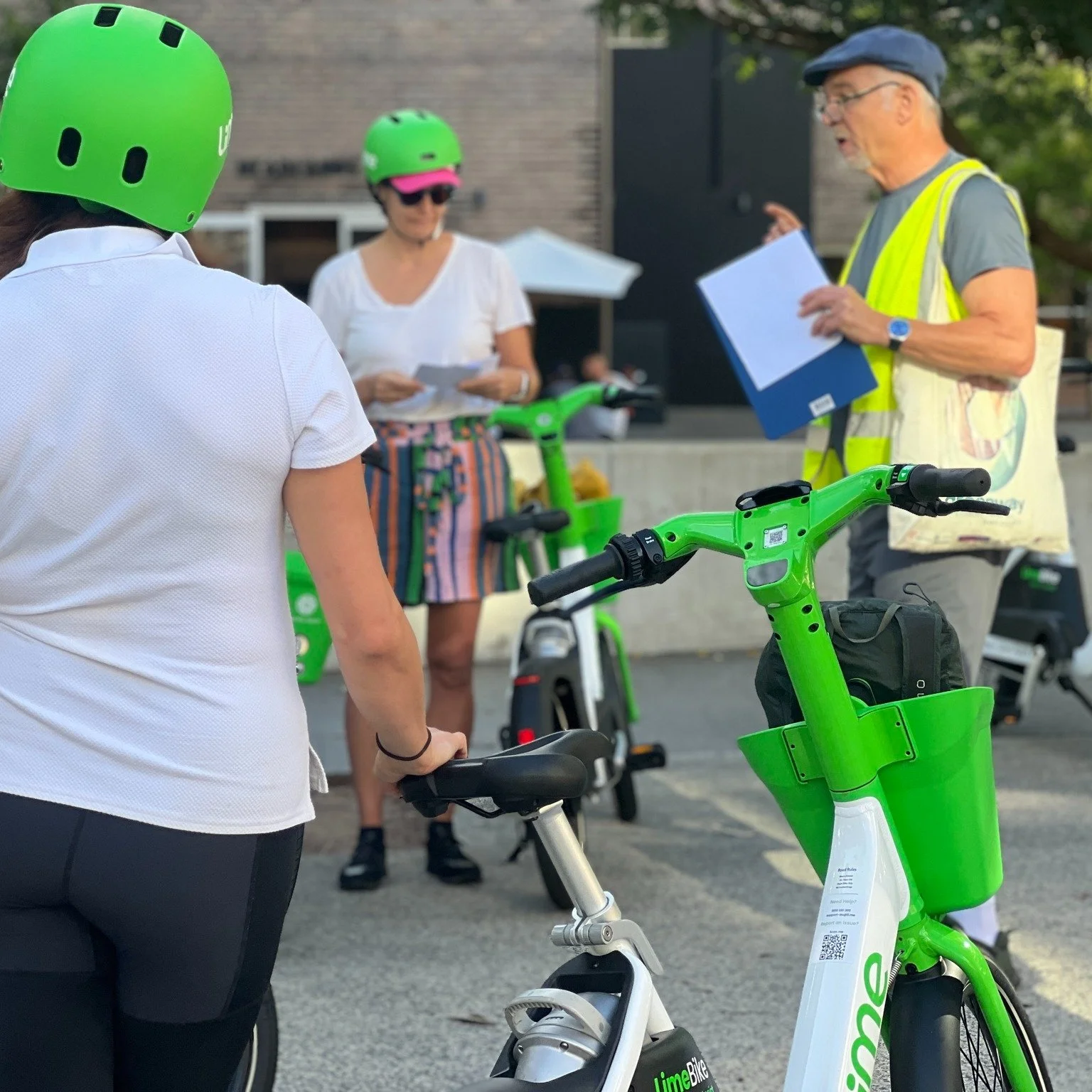 Getting around doesn&rsquo;t have to mean choosing between driving, public transport, walking or riding.

Sometimes the best trip uses a few of them.

Share bikes can make those connections much easier &mdash; riding between stations, shortening the 