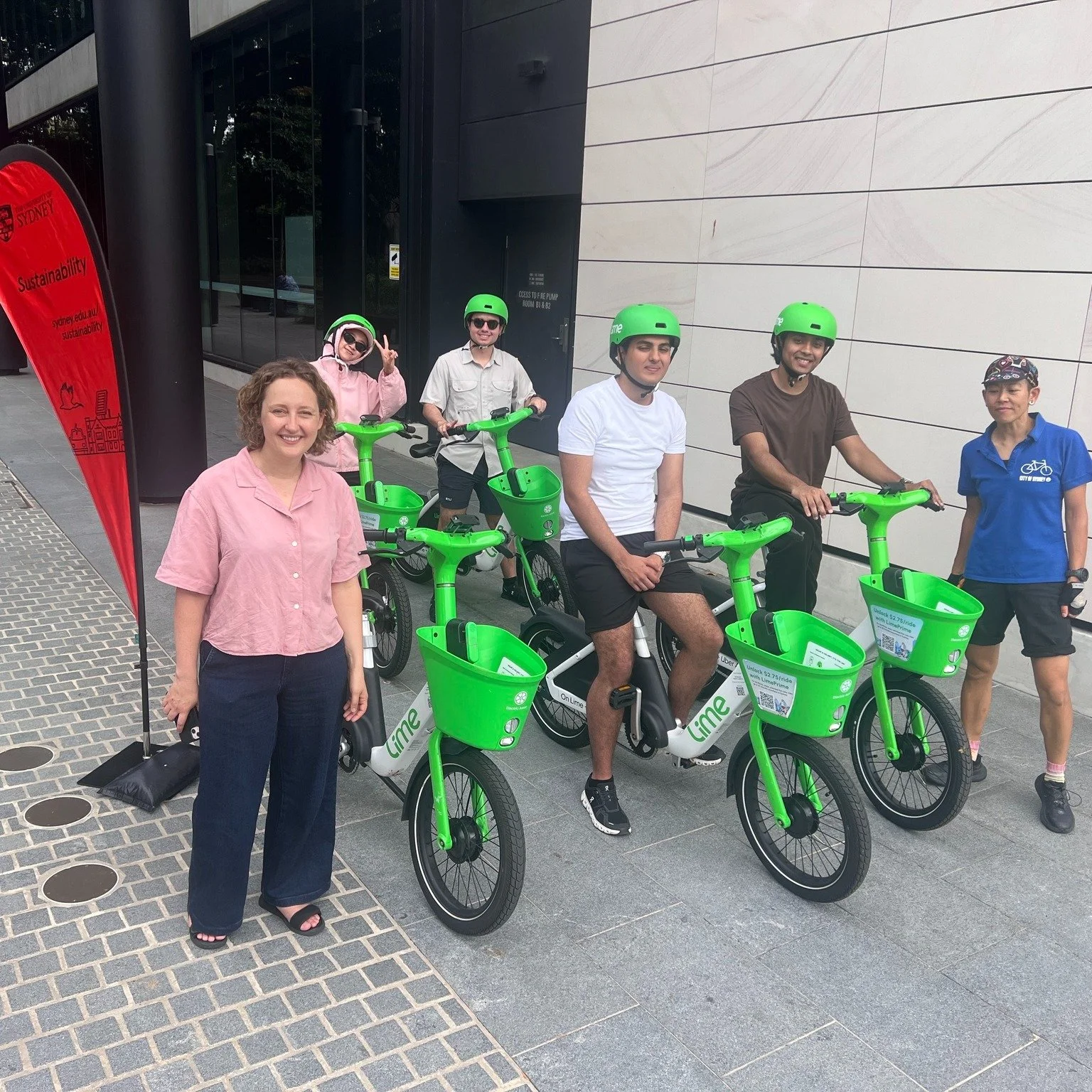 Share bikes can put a bike within reach of thousands of people.

The next step is helping people feel confident about where and how to ride it.

That was part of the focus of our recent guided ride with University of Sydney students. Using @lime  sha