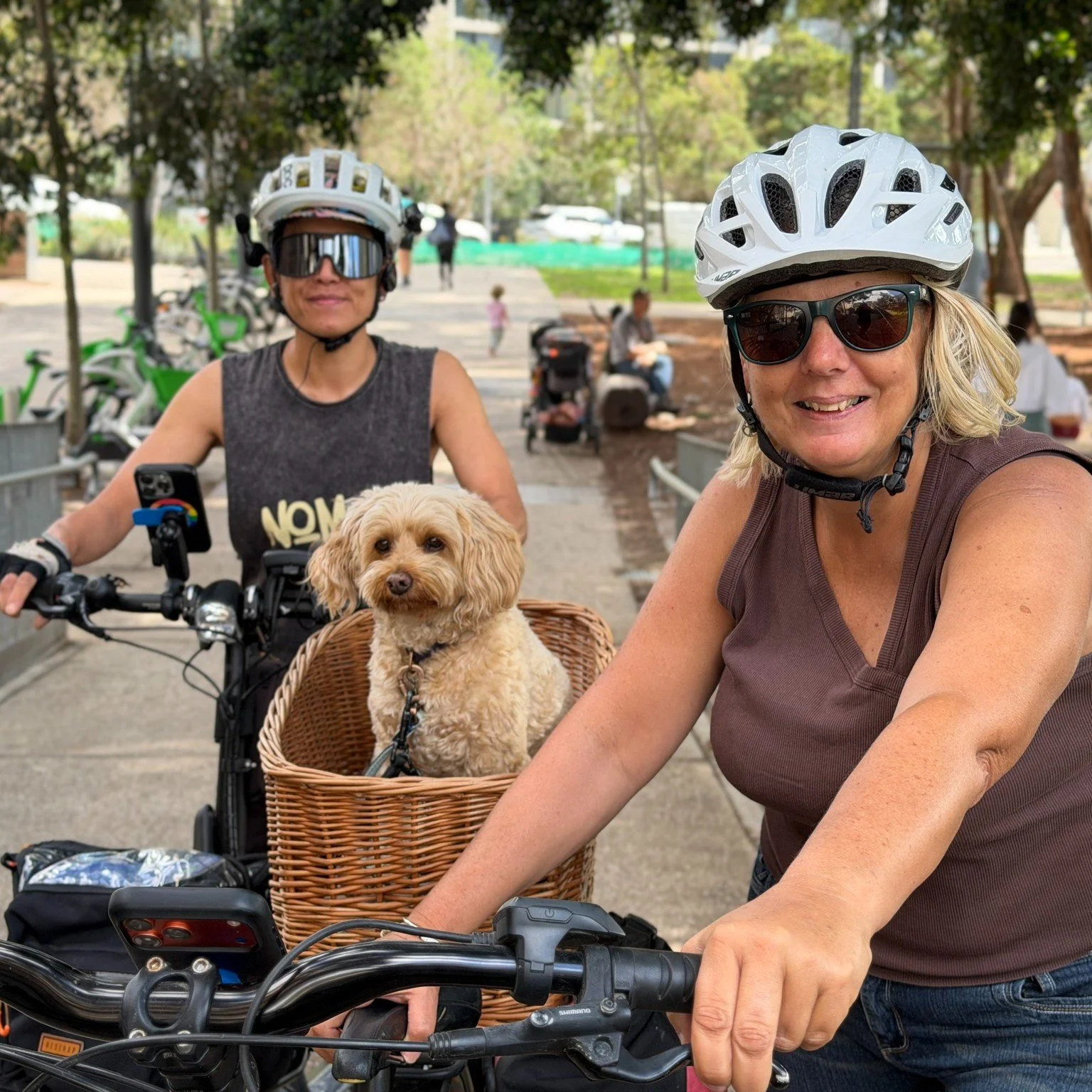 Learning a bike skill is one thing.

Discovering what you can do with it is another.

One of the things we love about bike education is watching skills gradually turn into possibilities.

Learning to look behind while holding your line can make commu
