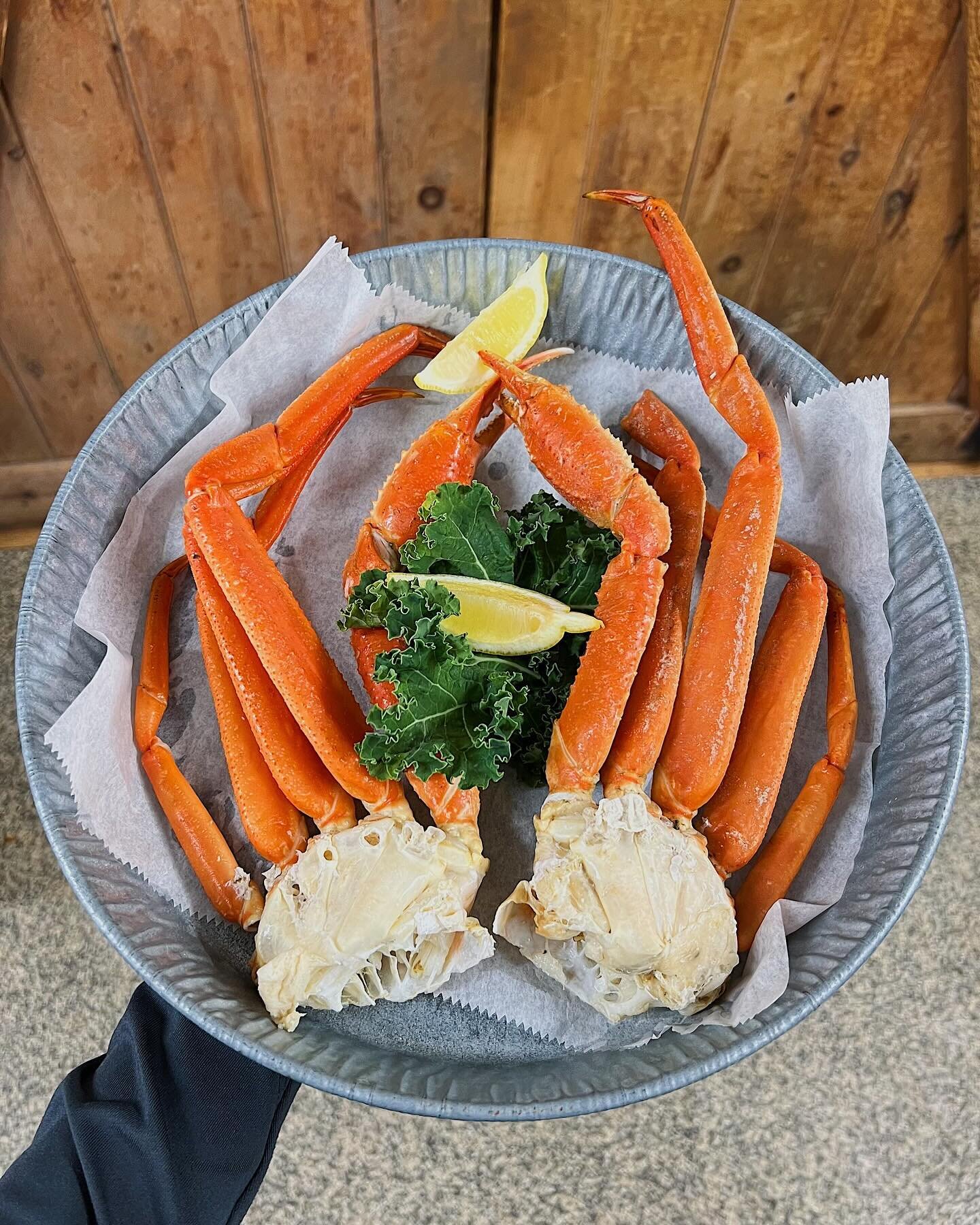 Snow crab legs, anyone? 🦀 Get these by the pound or add a cluster to anything on the menu!! We are open from 12pm-9pm today &amp; closed tomorrow for Easter Sunday! 🐰