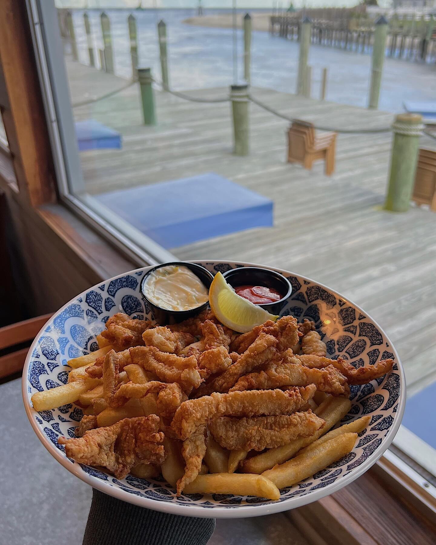 Clam Strip Night tonight starting at 5pm!! See you soon 👋🏼