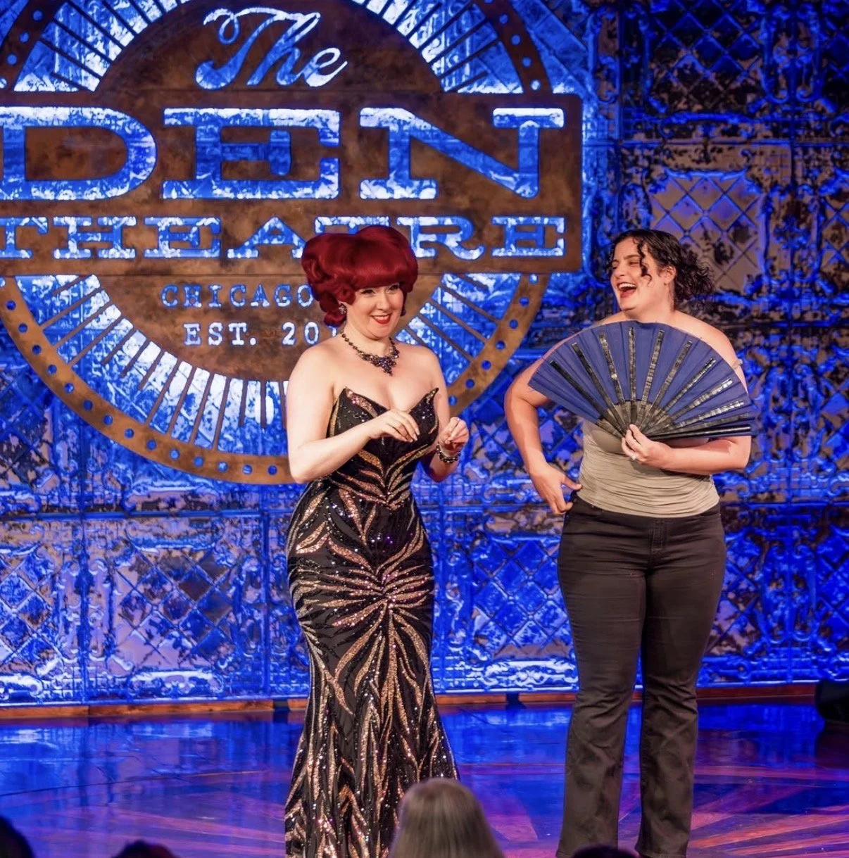 4picture-the-den-theatre-comedy-club-chicago.jpg