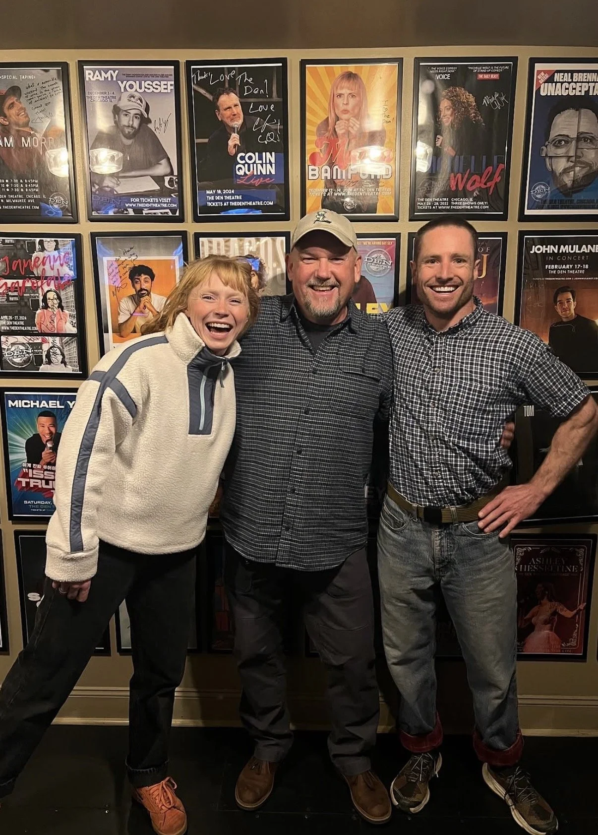 7picture-the-den-theatre-comedy-club-chicago.jpg