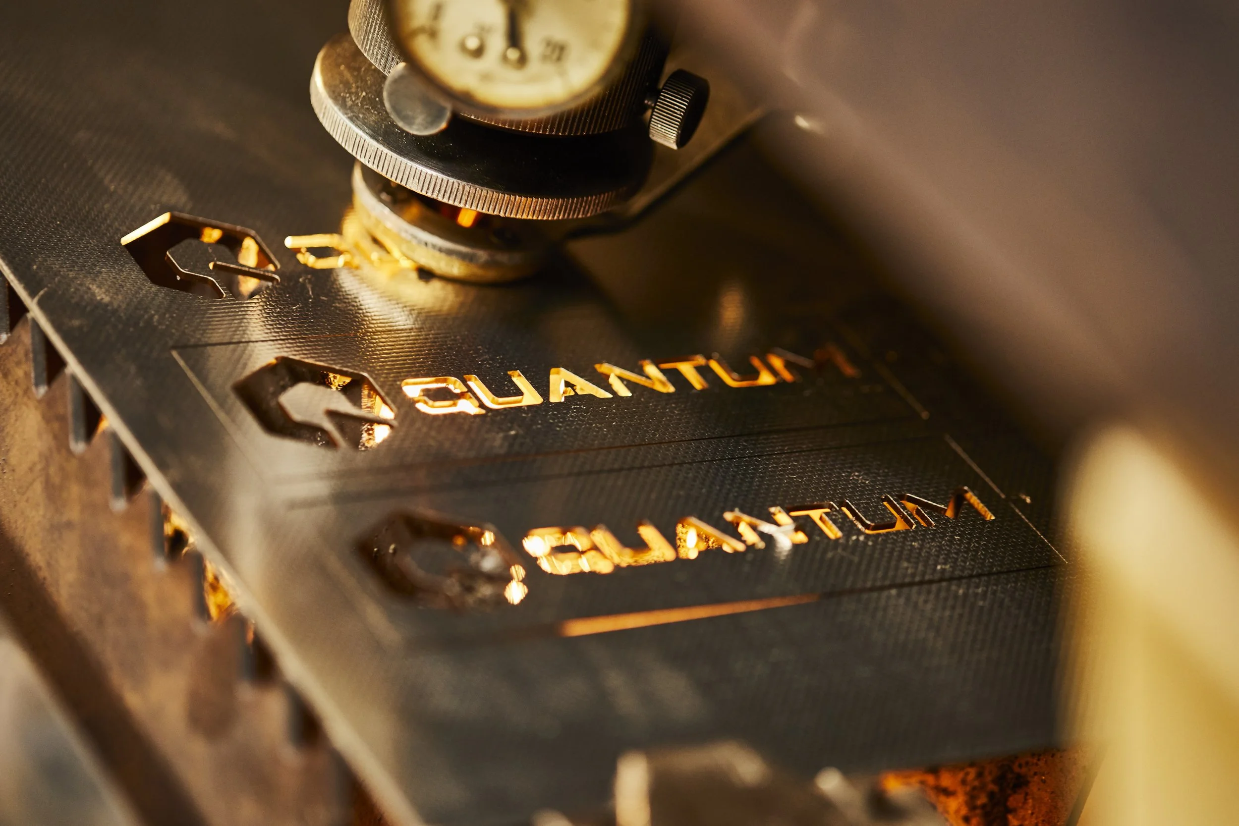 Manual Inspection Hoods & Booths