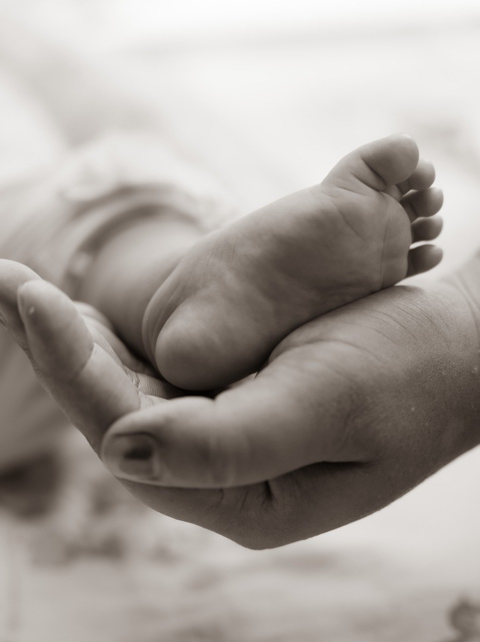 Turned-in toes | BabyCenter