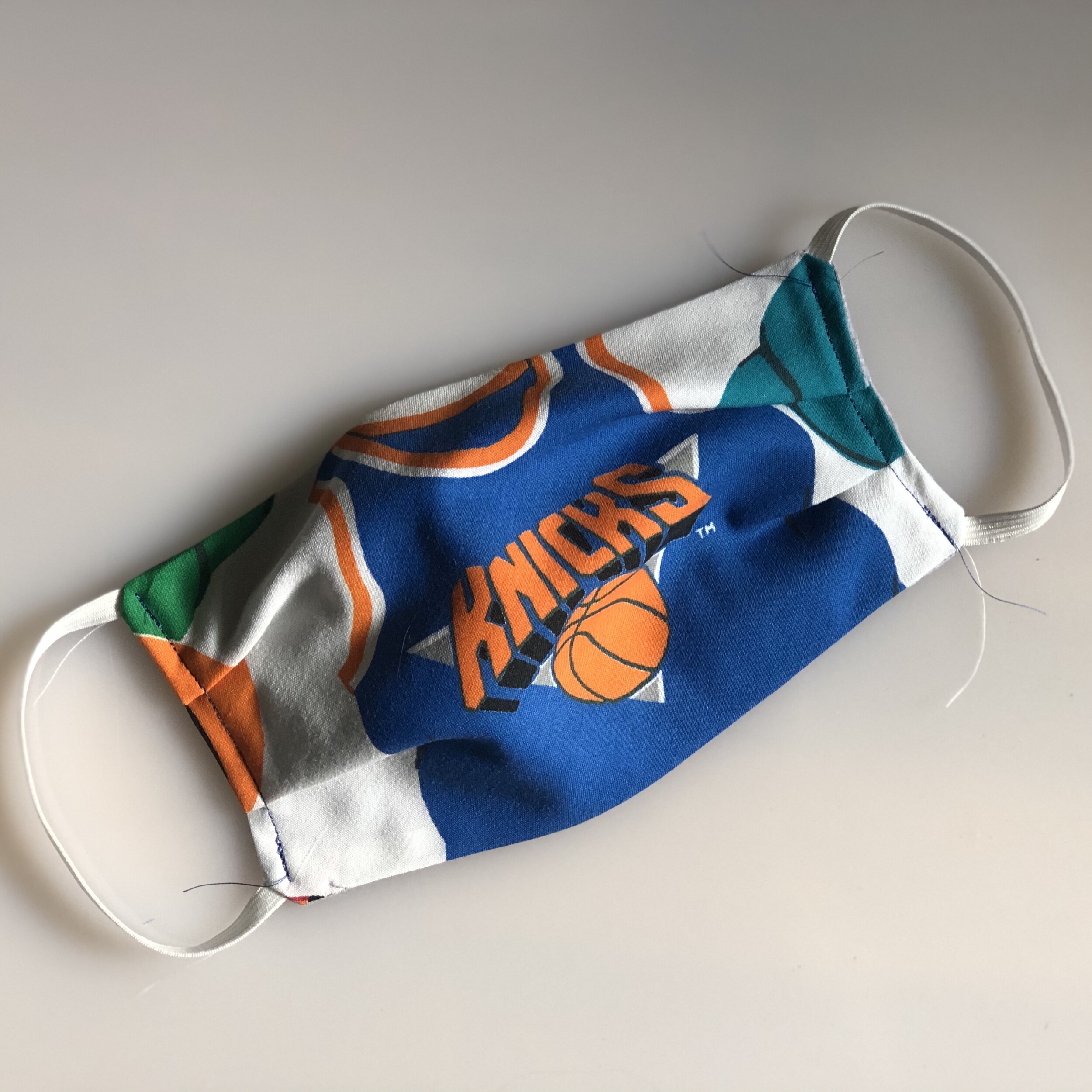 NEW YORK KNICKS FACE MASK