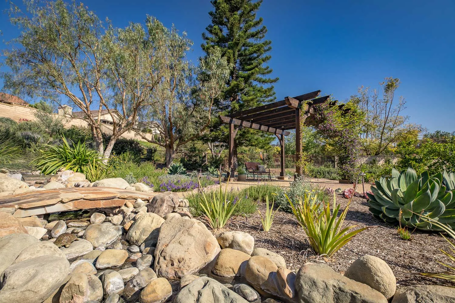 1921 San Onofre Drive-54.jpg