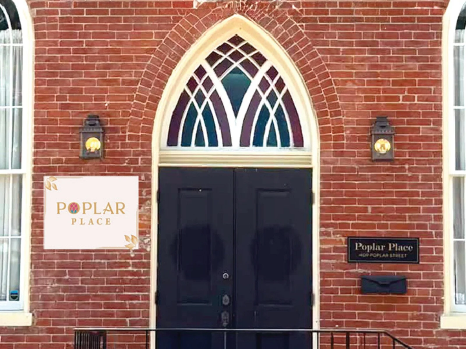 Poplar Place signage