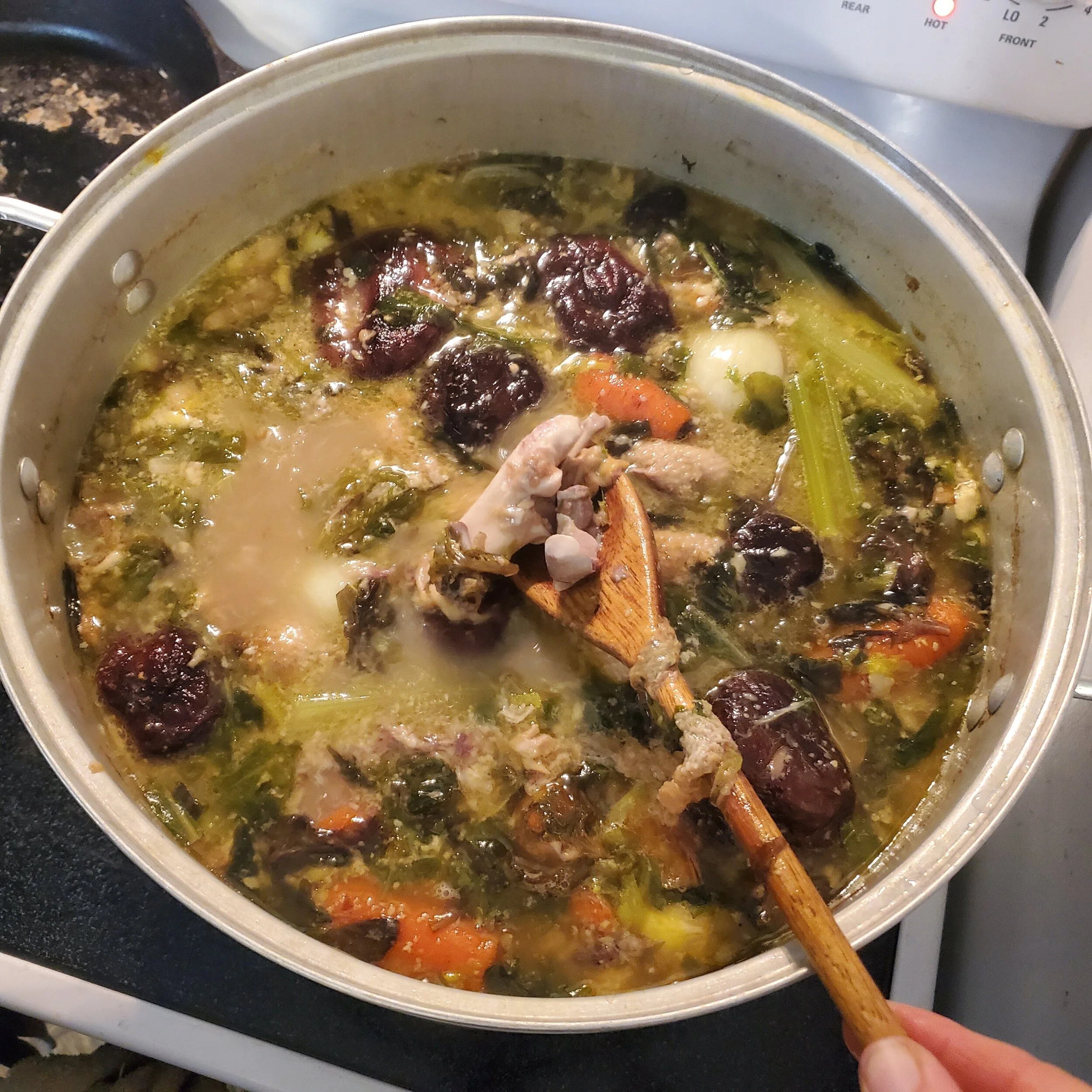 What's the deal with Bone Broth?