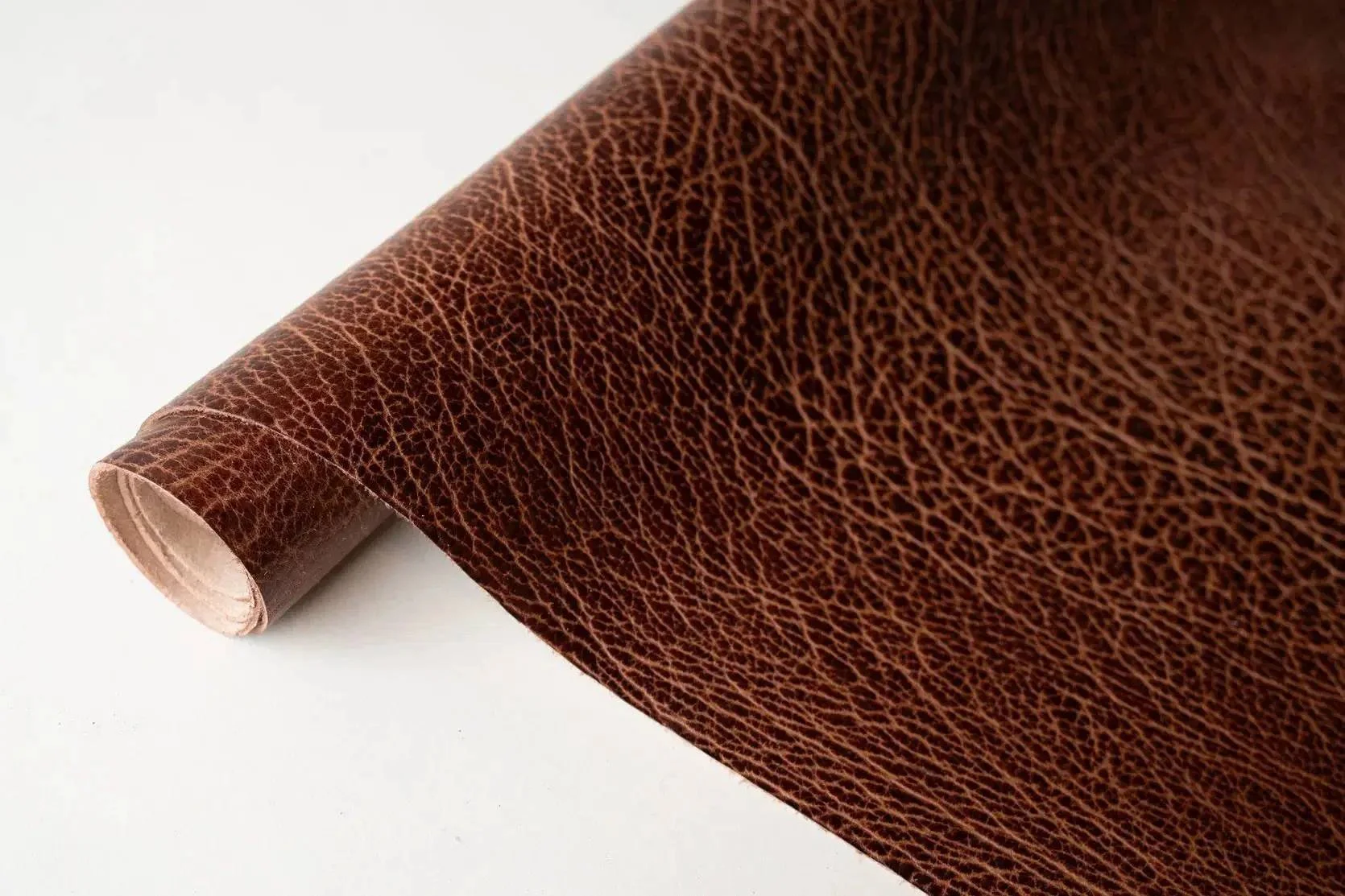 ゆうさん様 TRION TRUNK Horween Horse Leather GREEN HORWEEN ASPEN HORSE (DHF) LEATHER - 2.0/2.2mm – A & A Crack