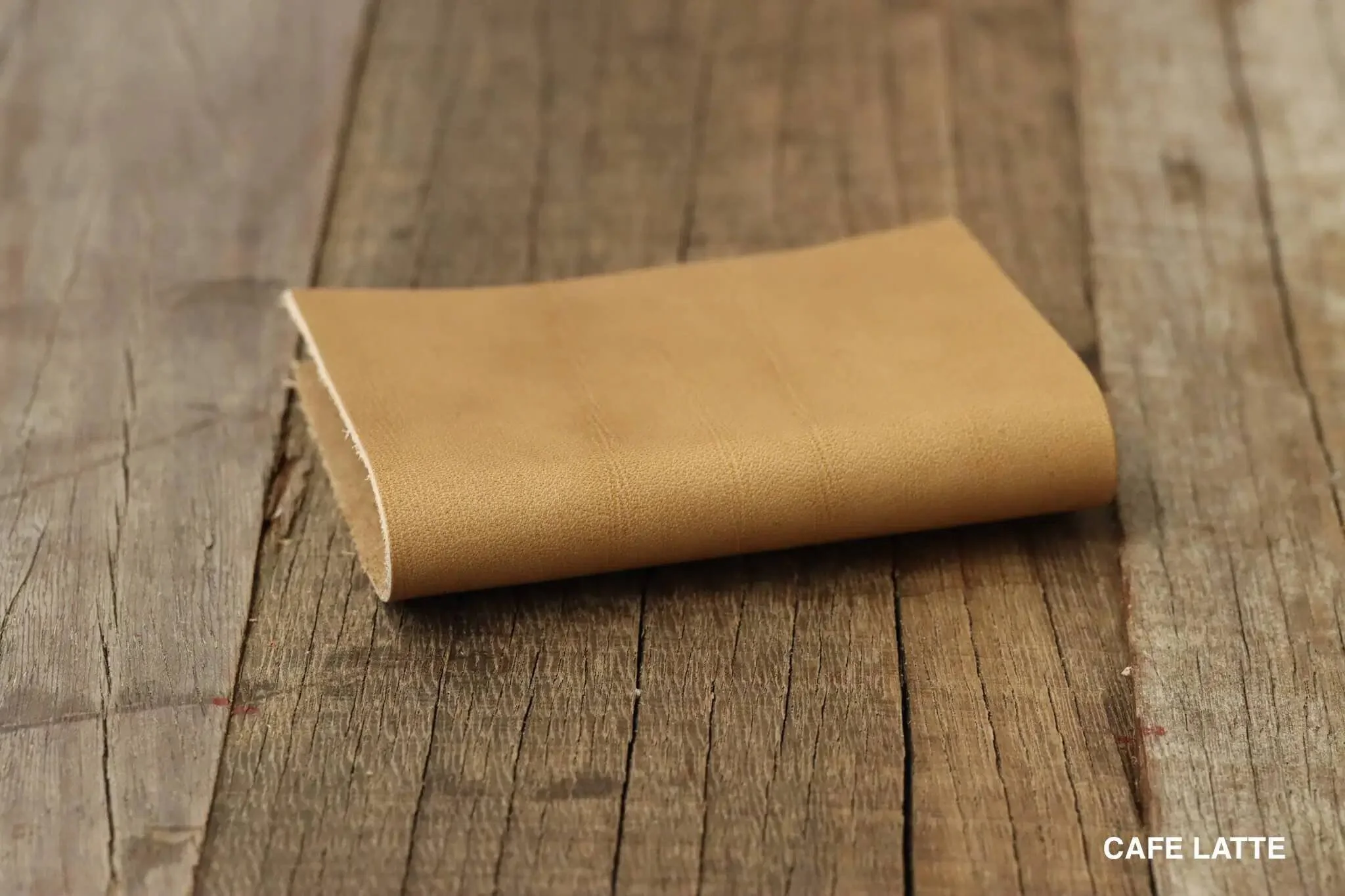 Arazzo Capri Upholstery Leather in Cafe Latte