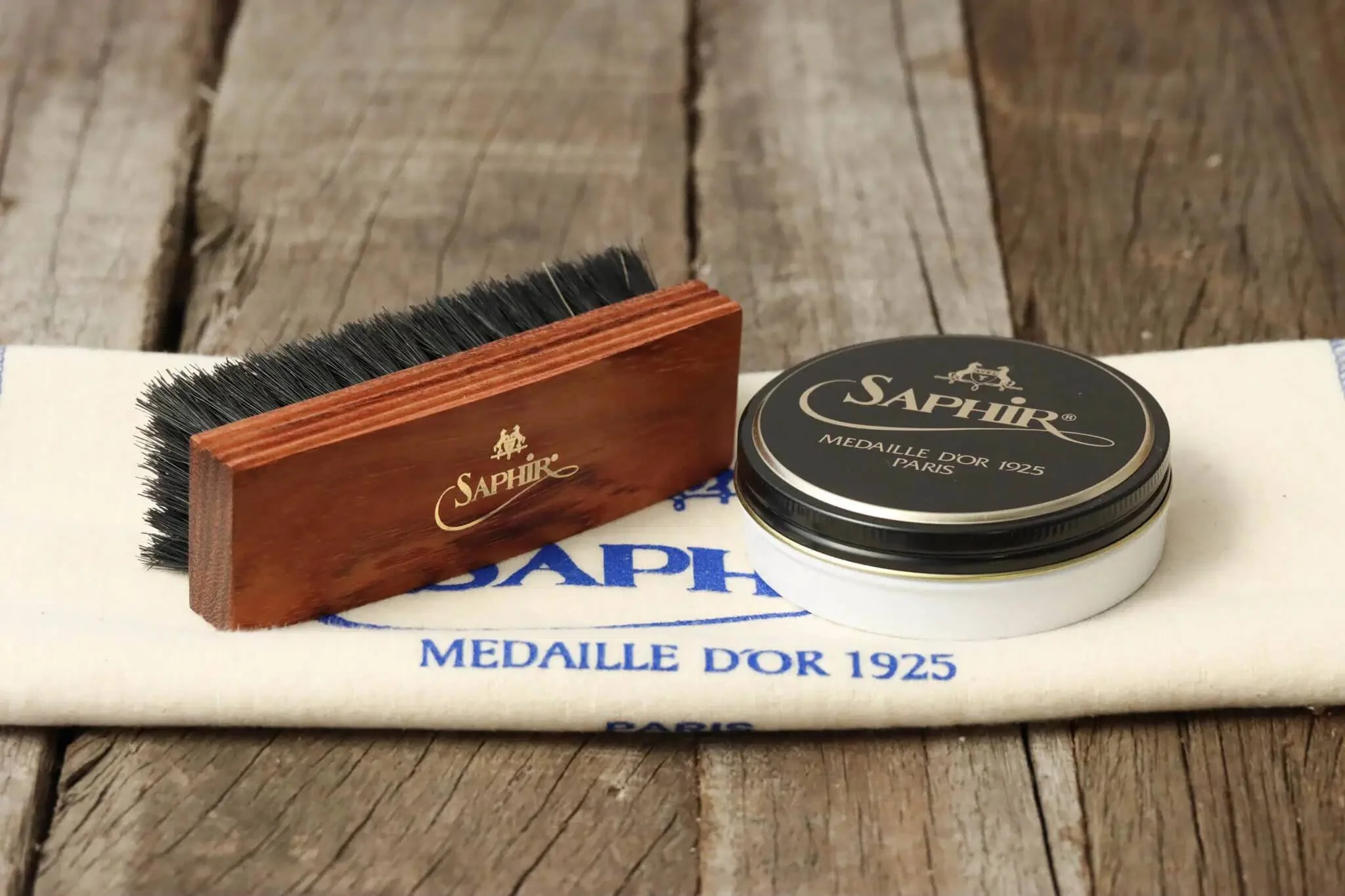 Saphir Bundle • Polish, Brush & Cloth Set