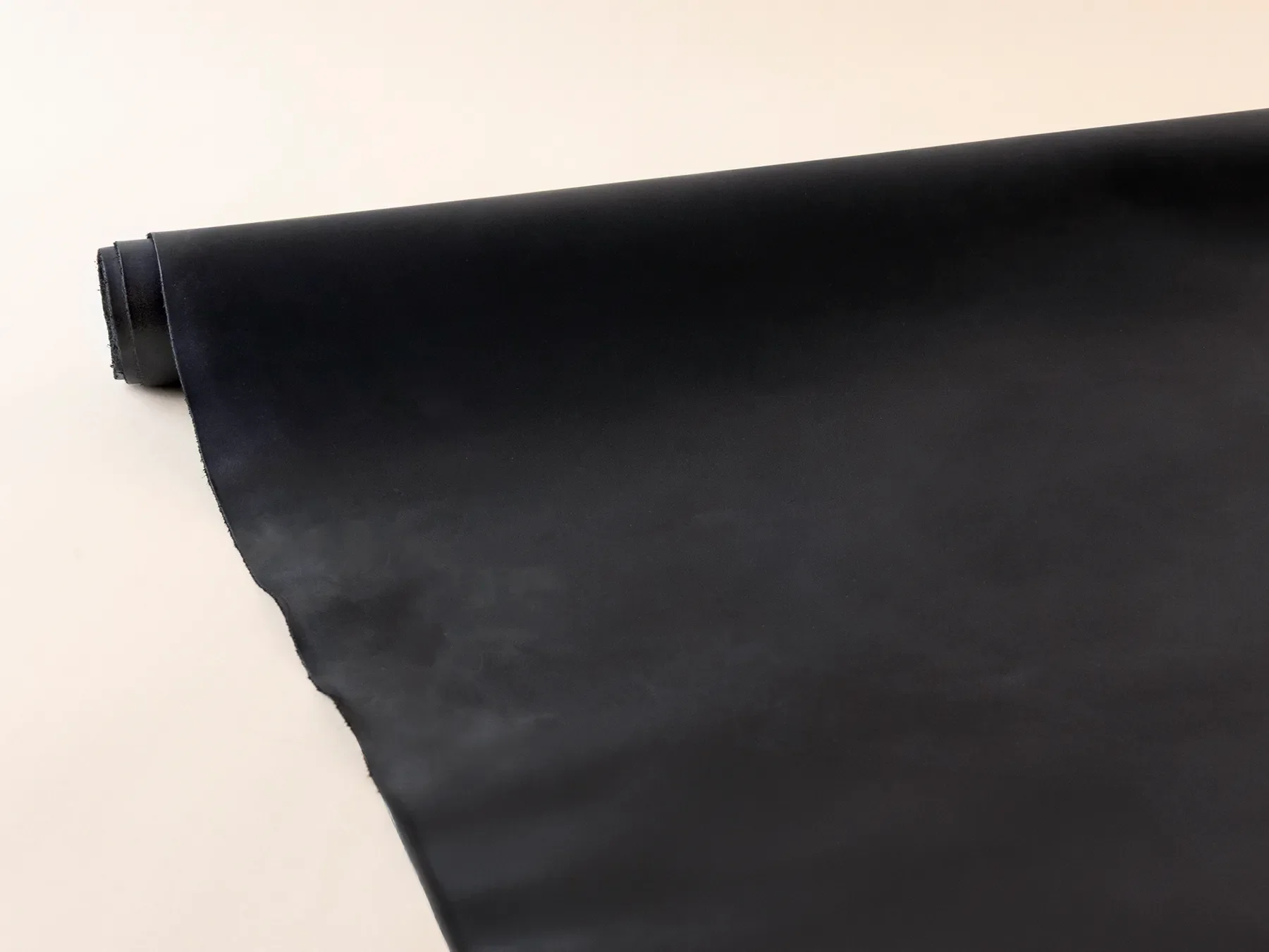 Black_Nantucket_1_RT.webp