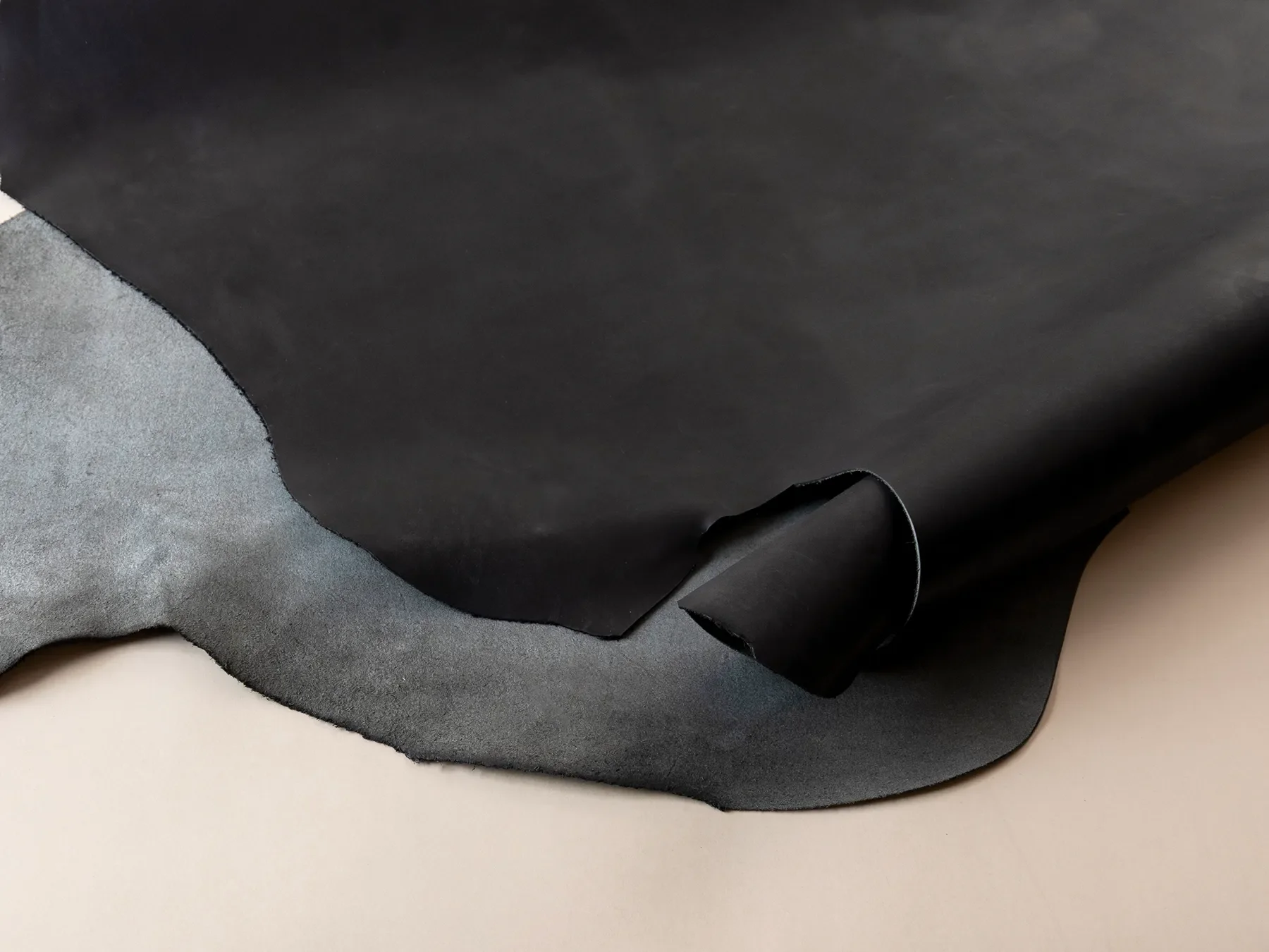 Black_Nantucket_5_RT.webp