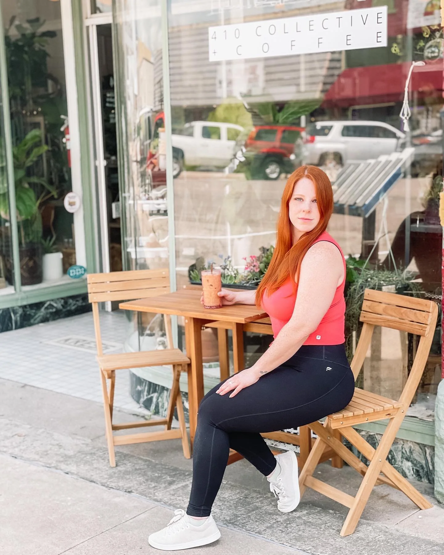 WE HAVE OUTDOOR SEATING!! Woop Woop! I scoured the Internet for hours looking for the perfect bistro set and when I saw one with a PLANTER I knew I had found the one! 😍 Our side of the street is shaded almost all day long. Come enjoy the beautiful w