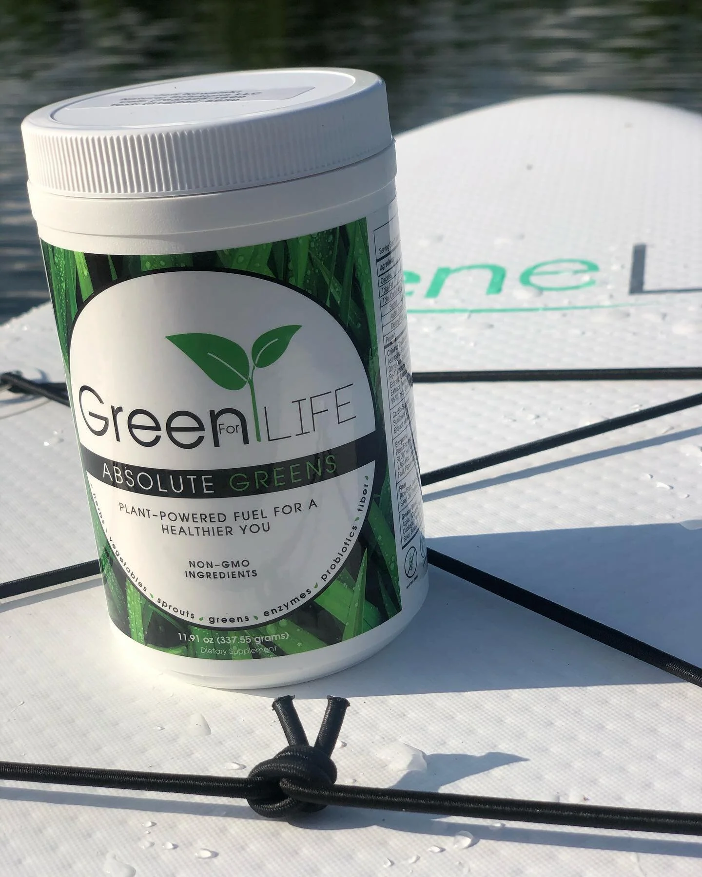 Spending the whole day on the lake this weekend ? Grab your absolute greens to keep you fueled through our the day!

Link in bio
#absolutegreens #greenforlife #fuel #lakelife #minnesota #serenelife #greens #veggies #supplement #minnesota #vitamins #h