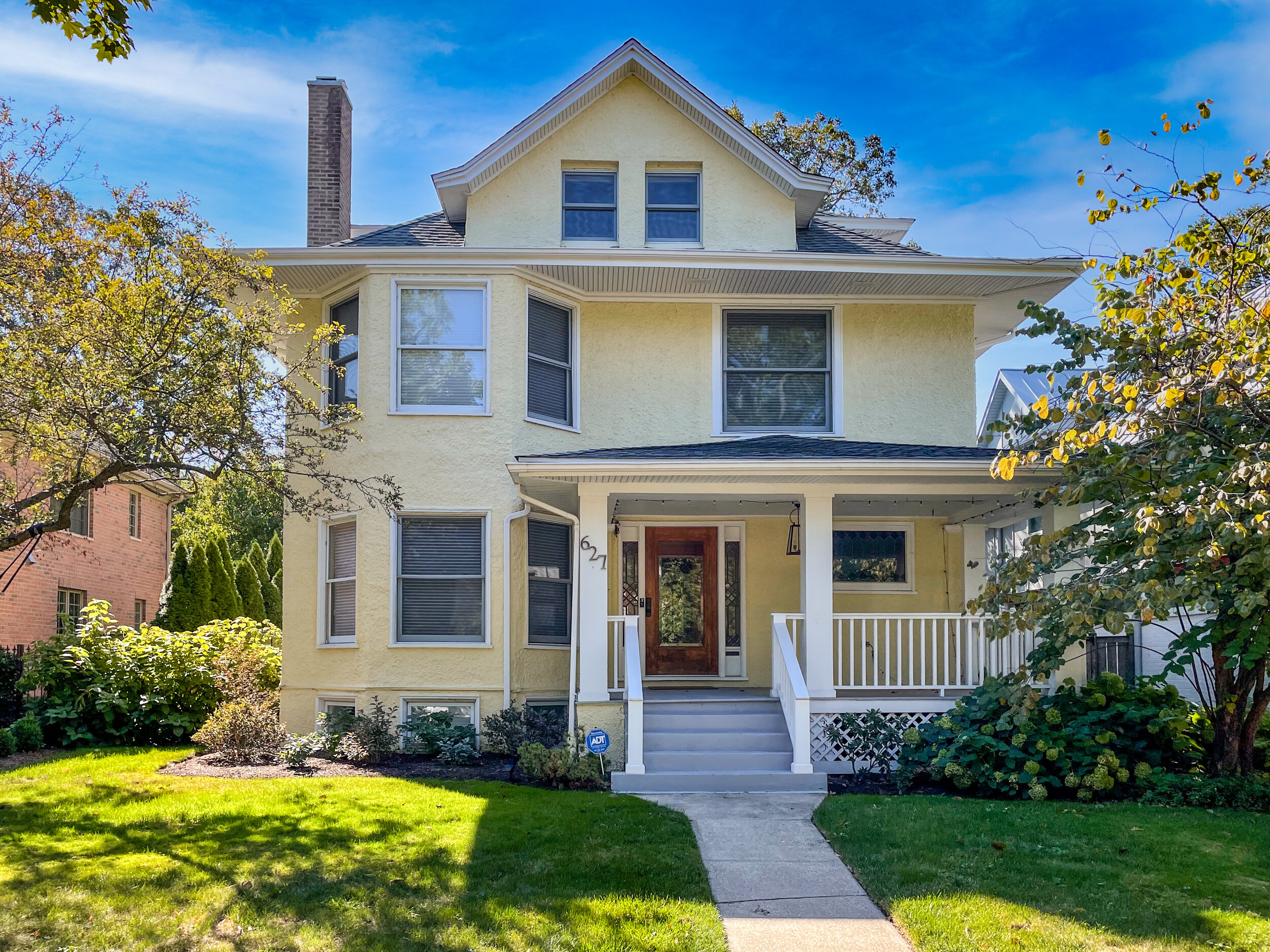 627 Lake Ave, Wilmette*