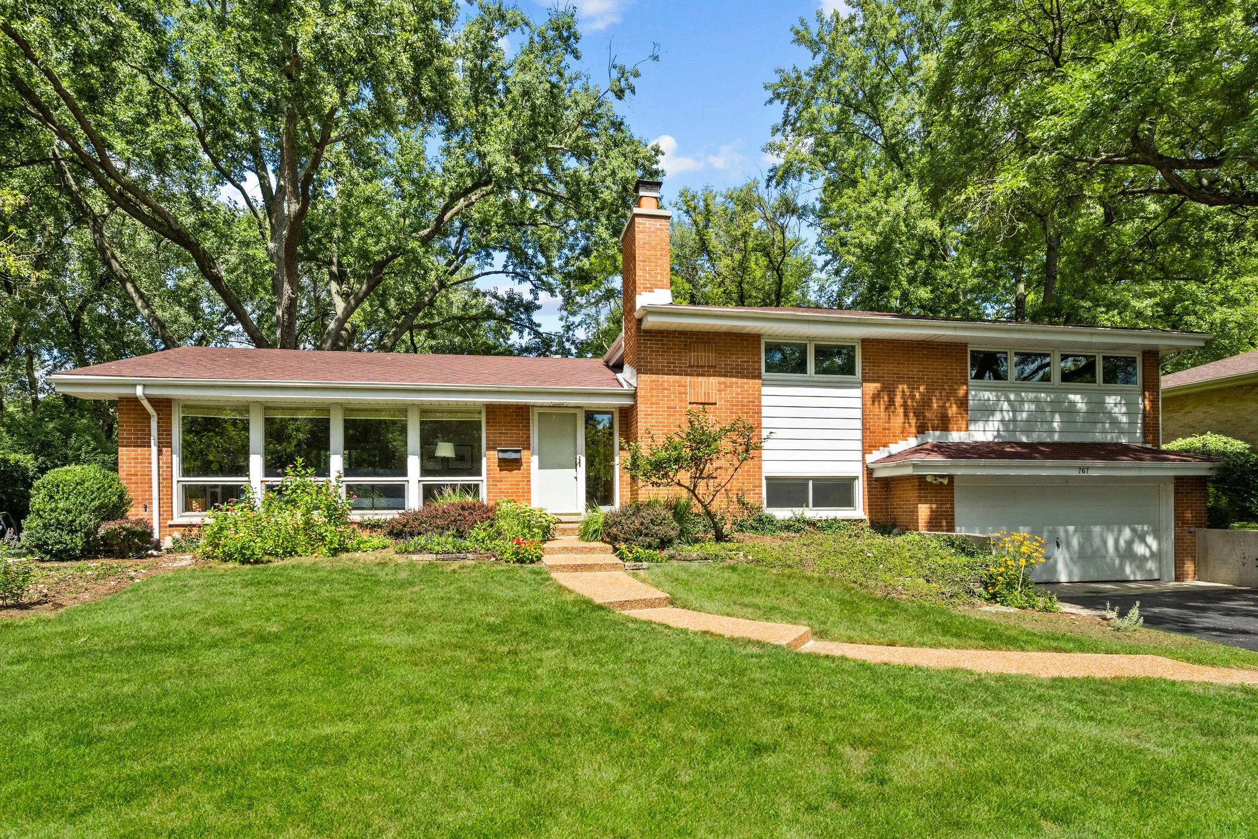 767 Ivy Lane, Glencoe