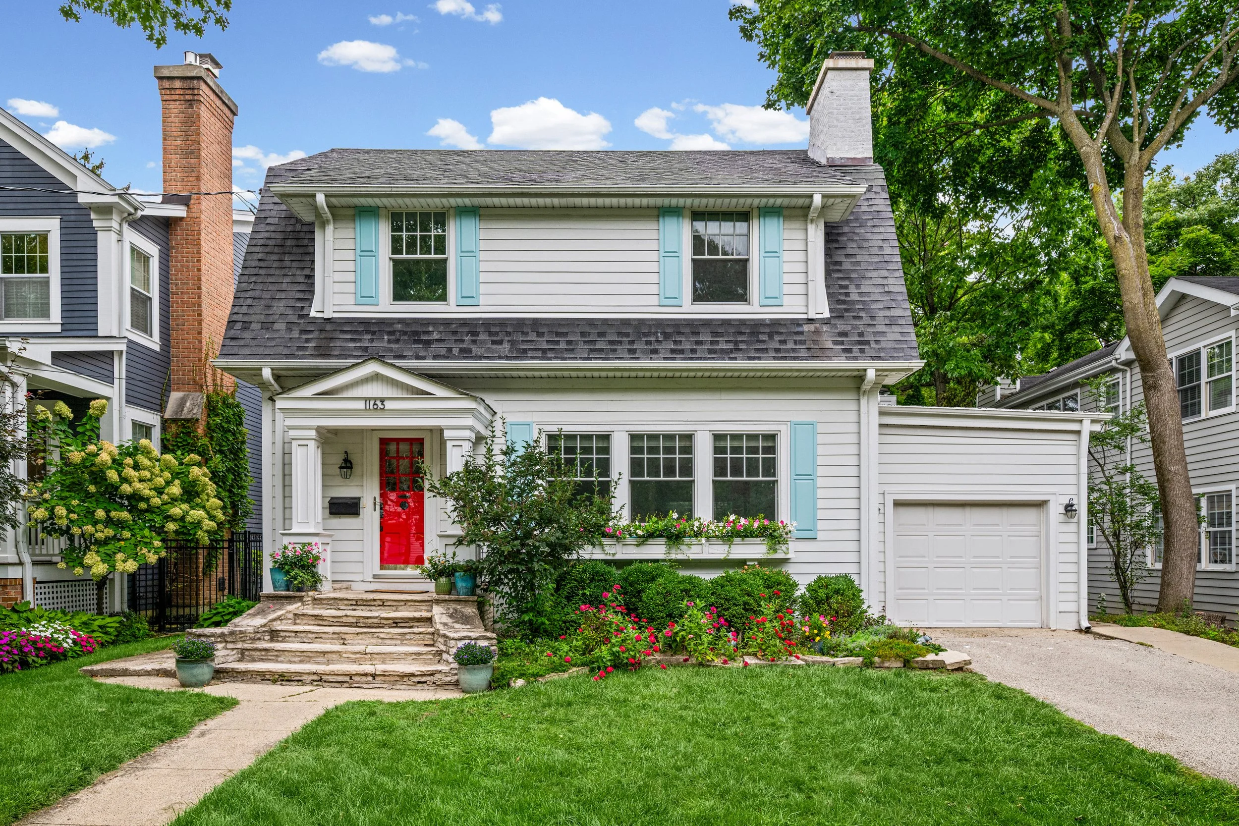 1163 Asbury Avenue, Winnetka