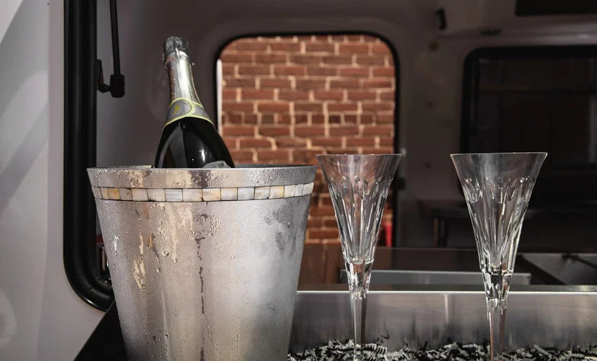 champagne.jpg