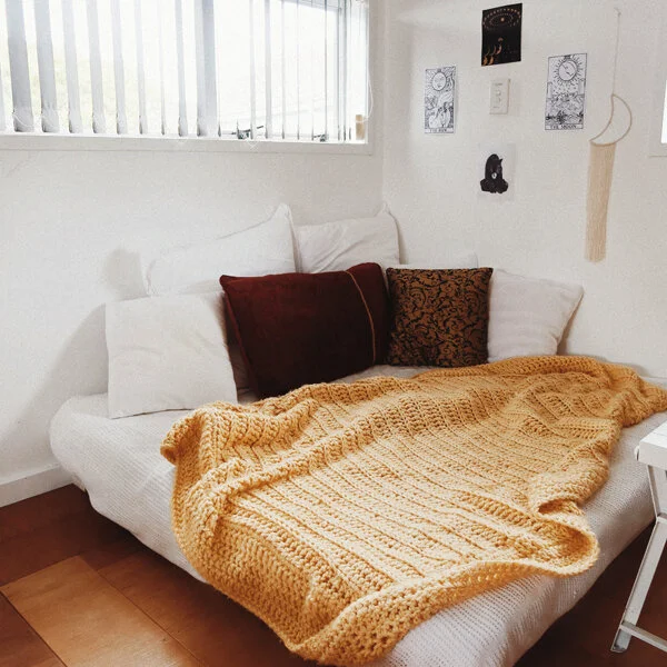 How to make a cozy reading nook