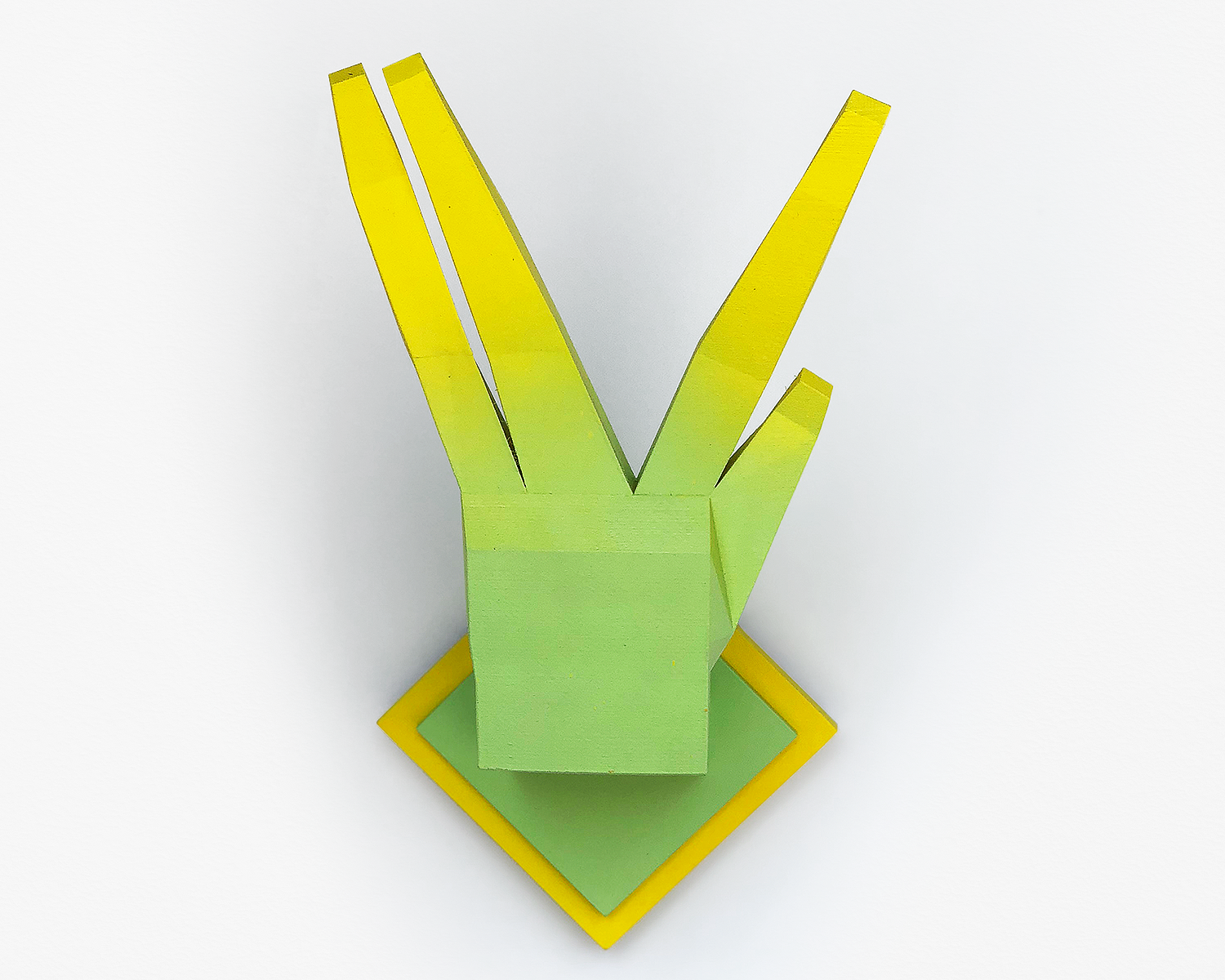 PISTOL-STAR_CarlosLunaJames_03.png