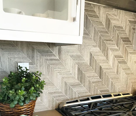 Backsplash Tile Installation